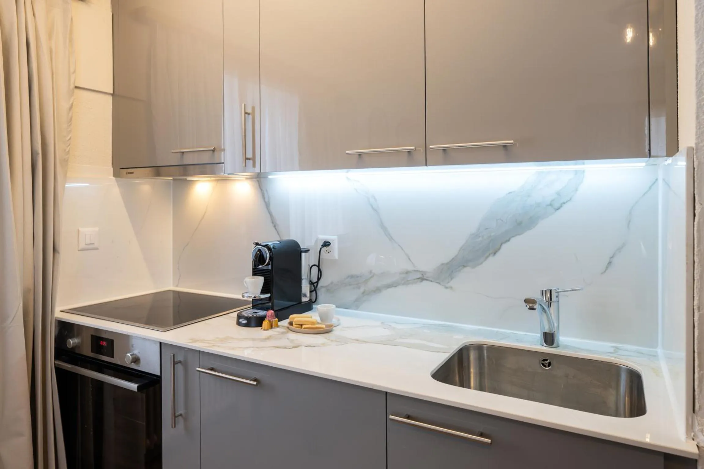 Kitchen or kitchenette in Chalet-Hotel Larix