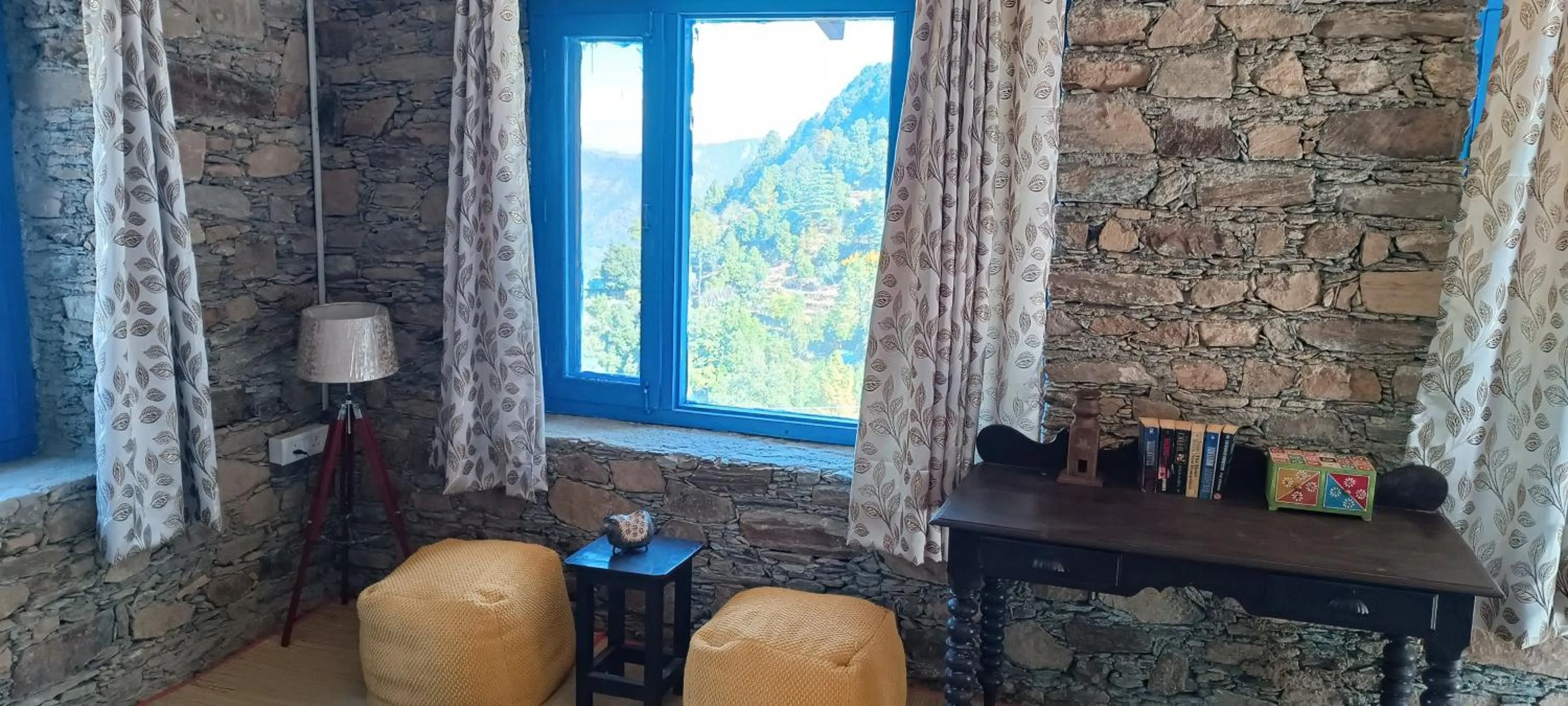 Living room in Burans Kot Heritage Home - Ramgarh