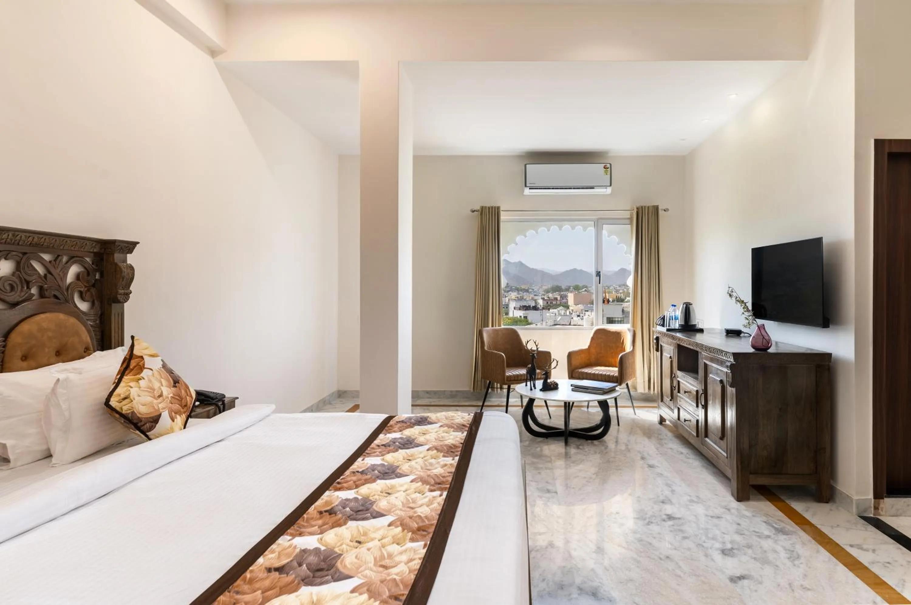 Bed in Hotel The Royal Courtyard