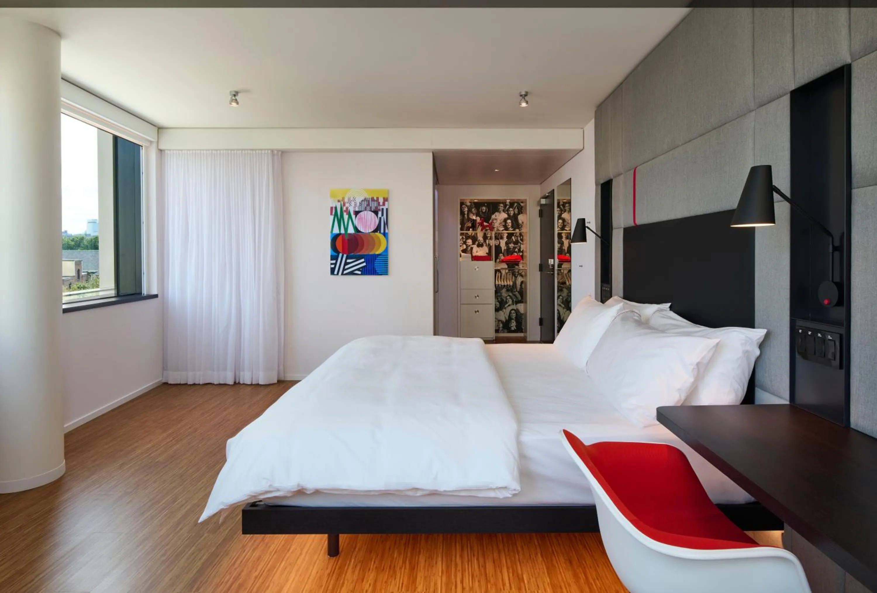 Bed in citizenM Boston Back Bay