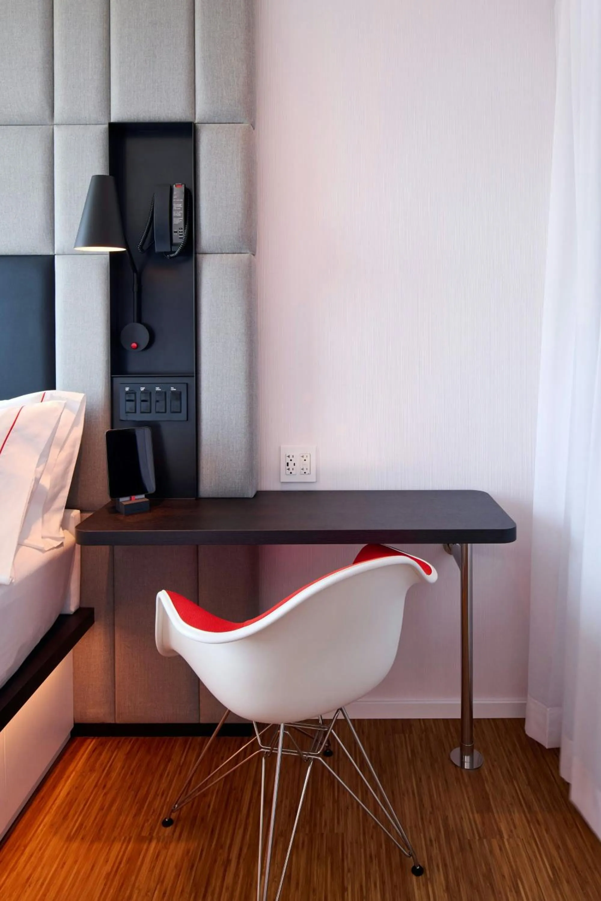 Bedroom in citizenM Boston Back Bay