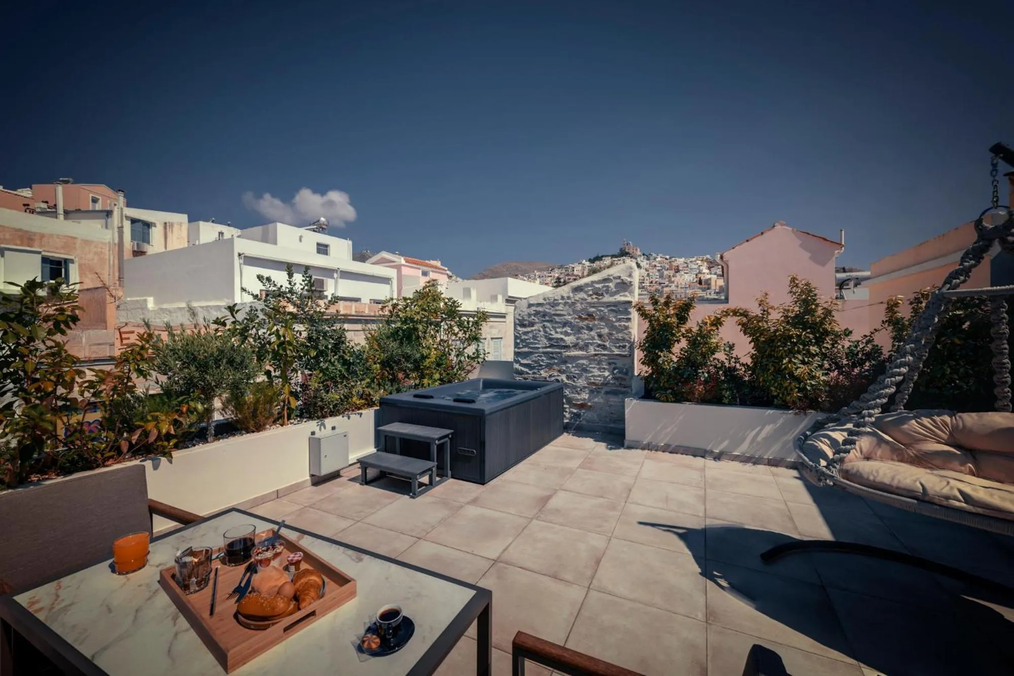 Ninemian Suites Syros