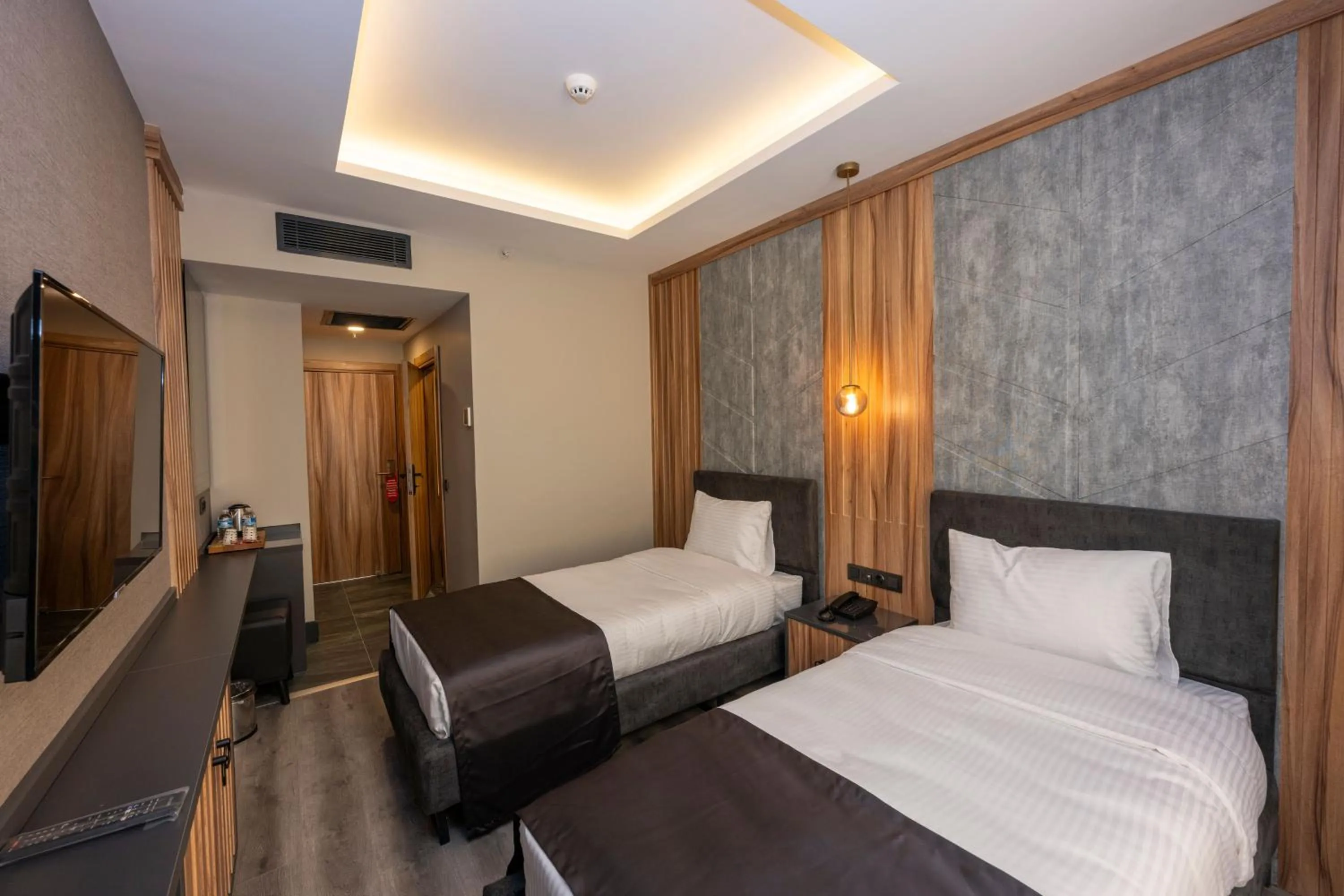 Bed in The Nirvanas Hotel