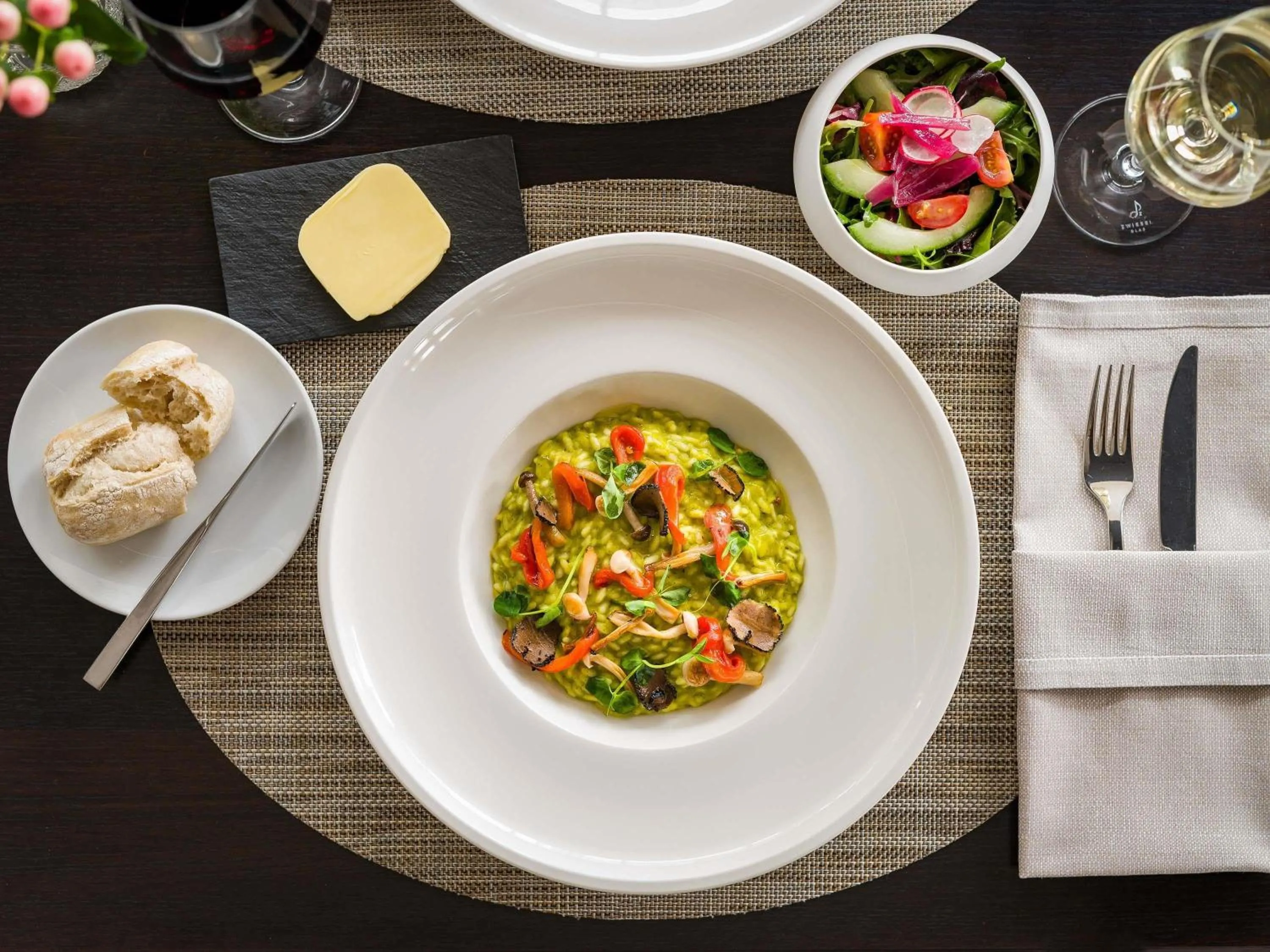 Restaurant/places to eat in Mövenpick Hotel Amsterdam City Centre