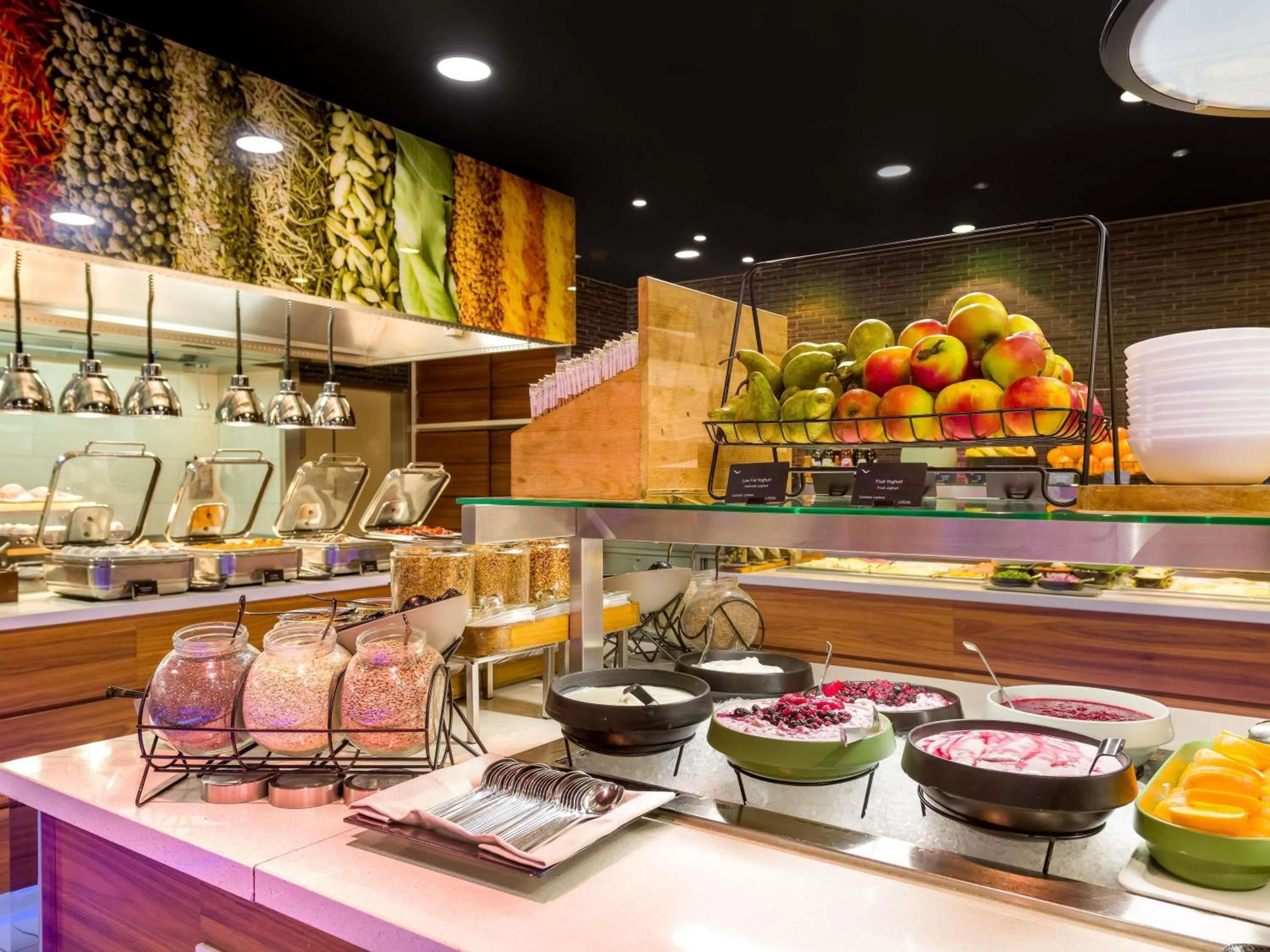 Breakfast in Mövenpick Hotel Amsterdam City Centre