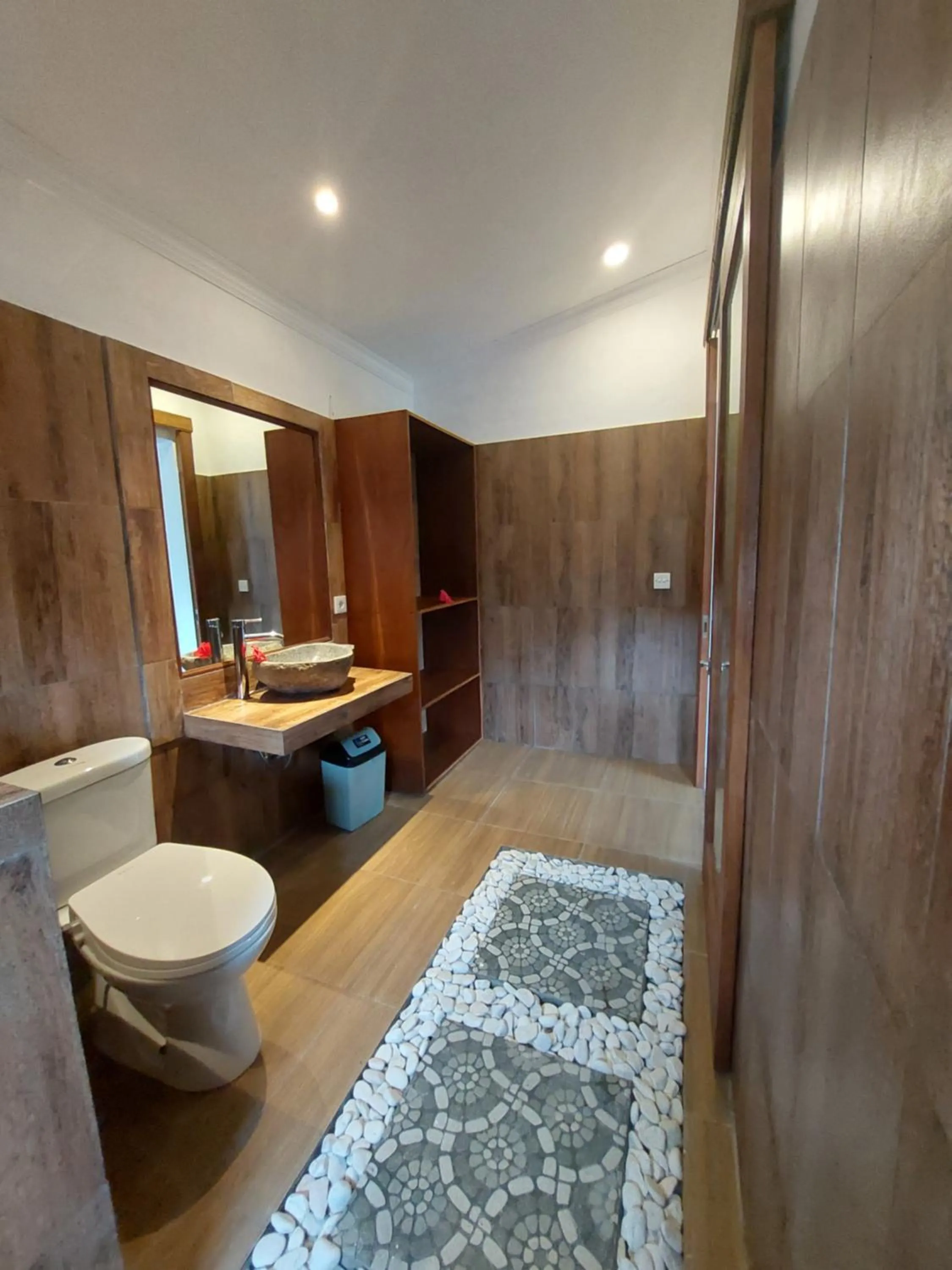 Shower in Prema Shiva Suites and Villas by EPS