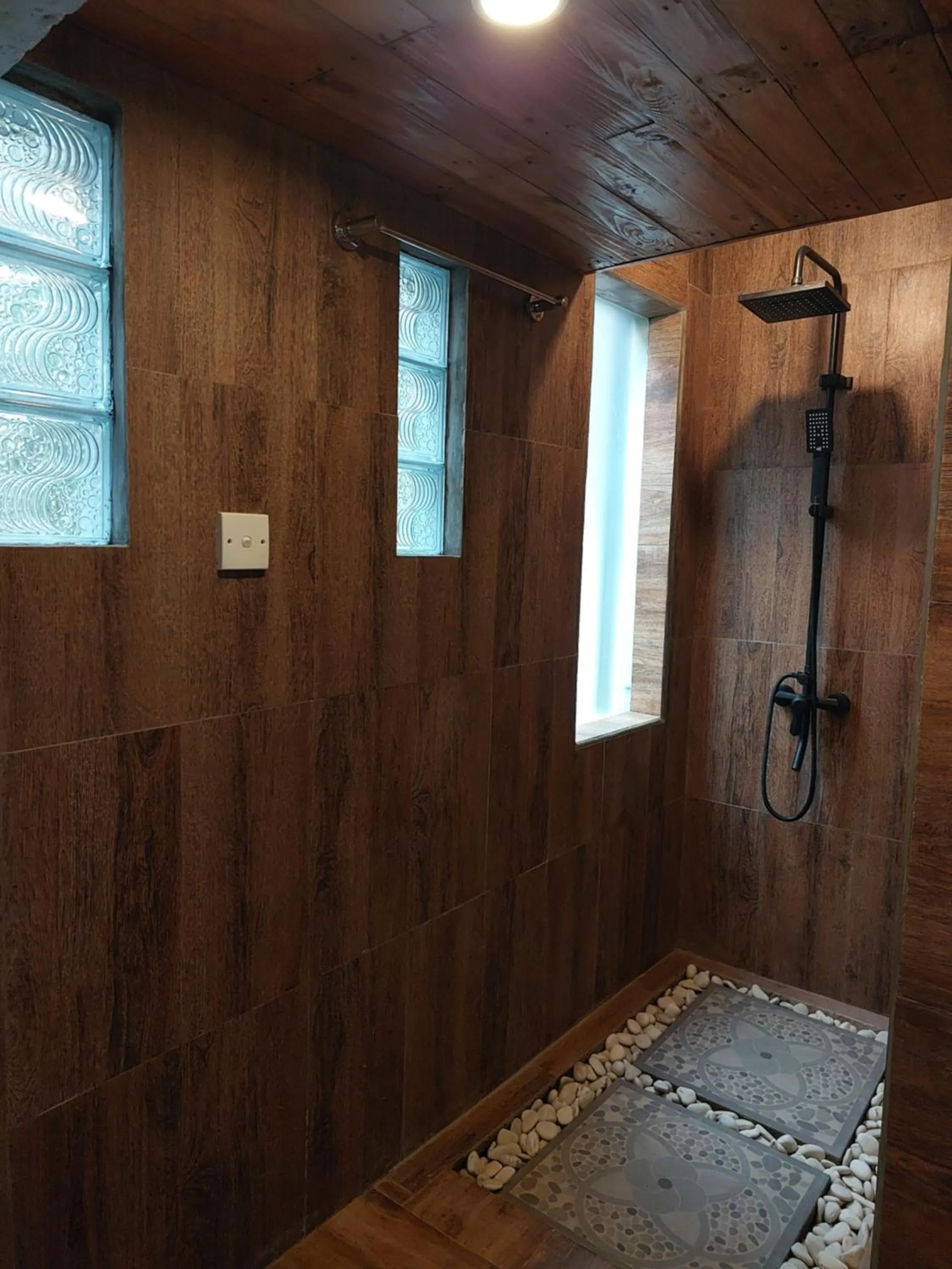 Shower in Prema Shiva Suites and Villas by EPS