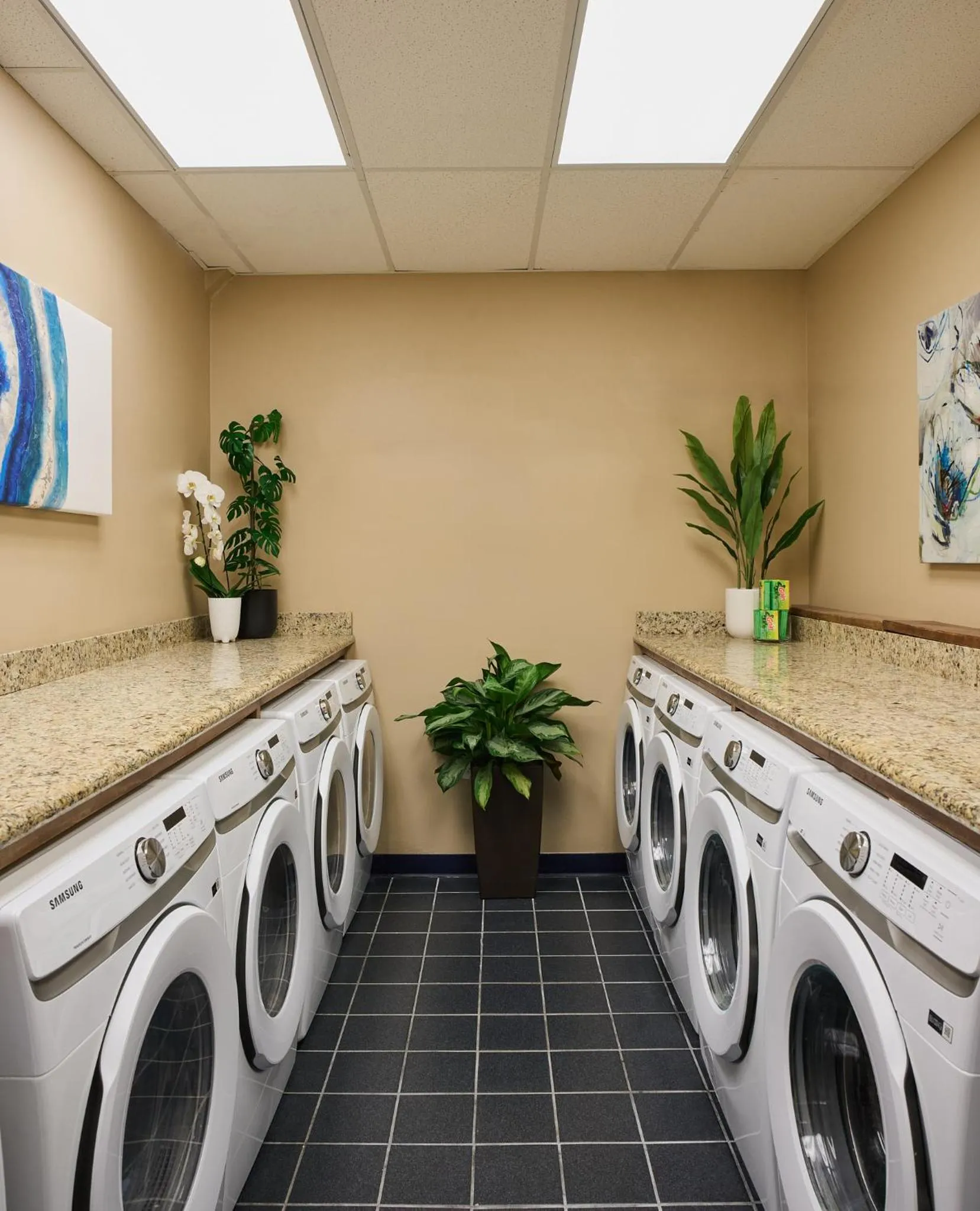 laundry in Rusk House Serviced Apartments