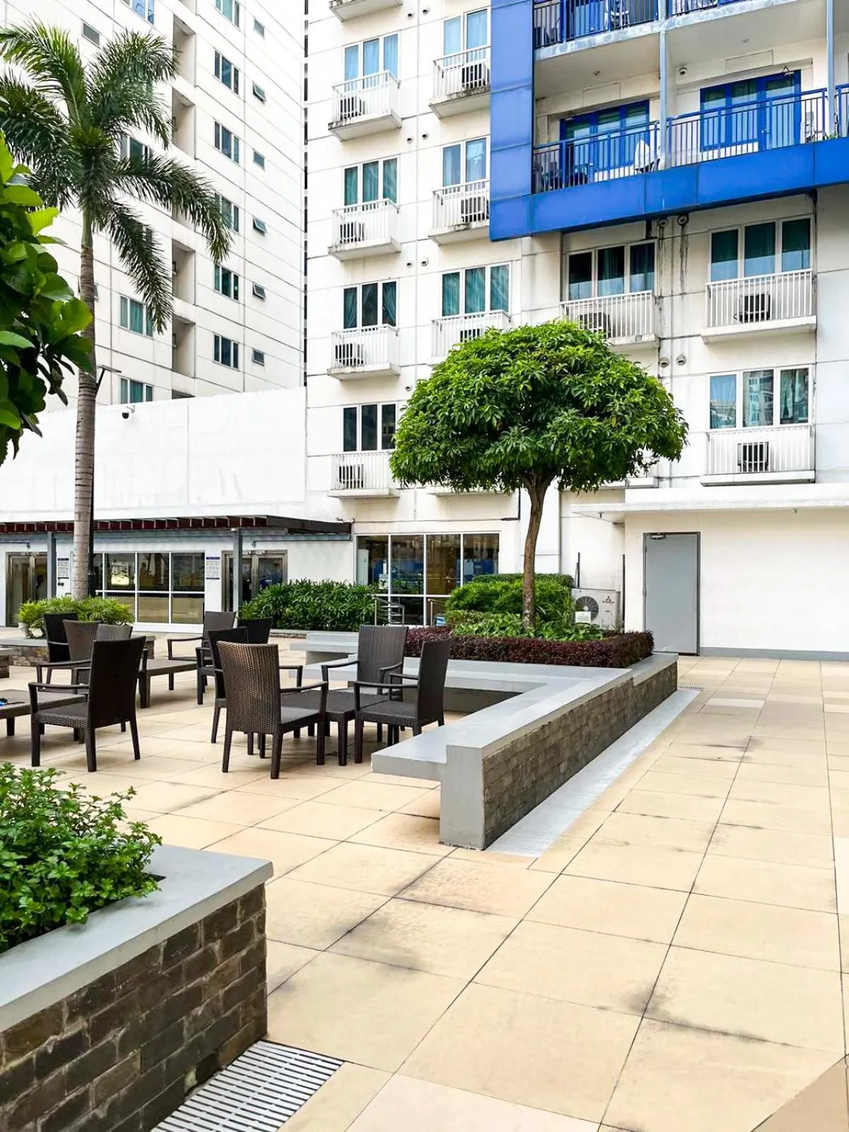 Property building in Madison Place at Sea Residences powered by Cocotel