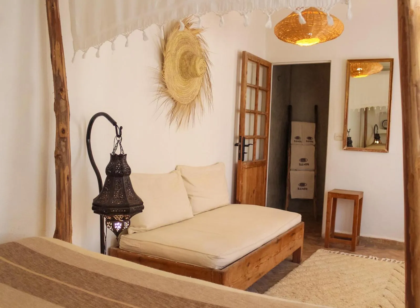 Decorative detail, Bed in Riad Baladin