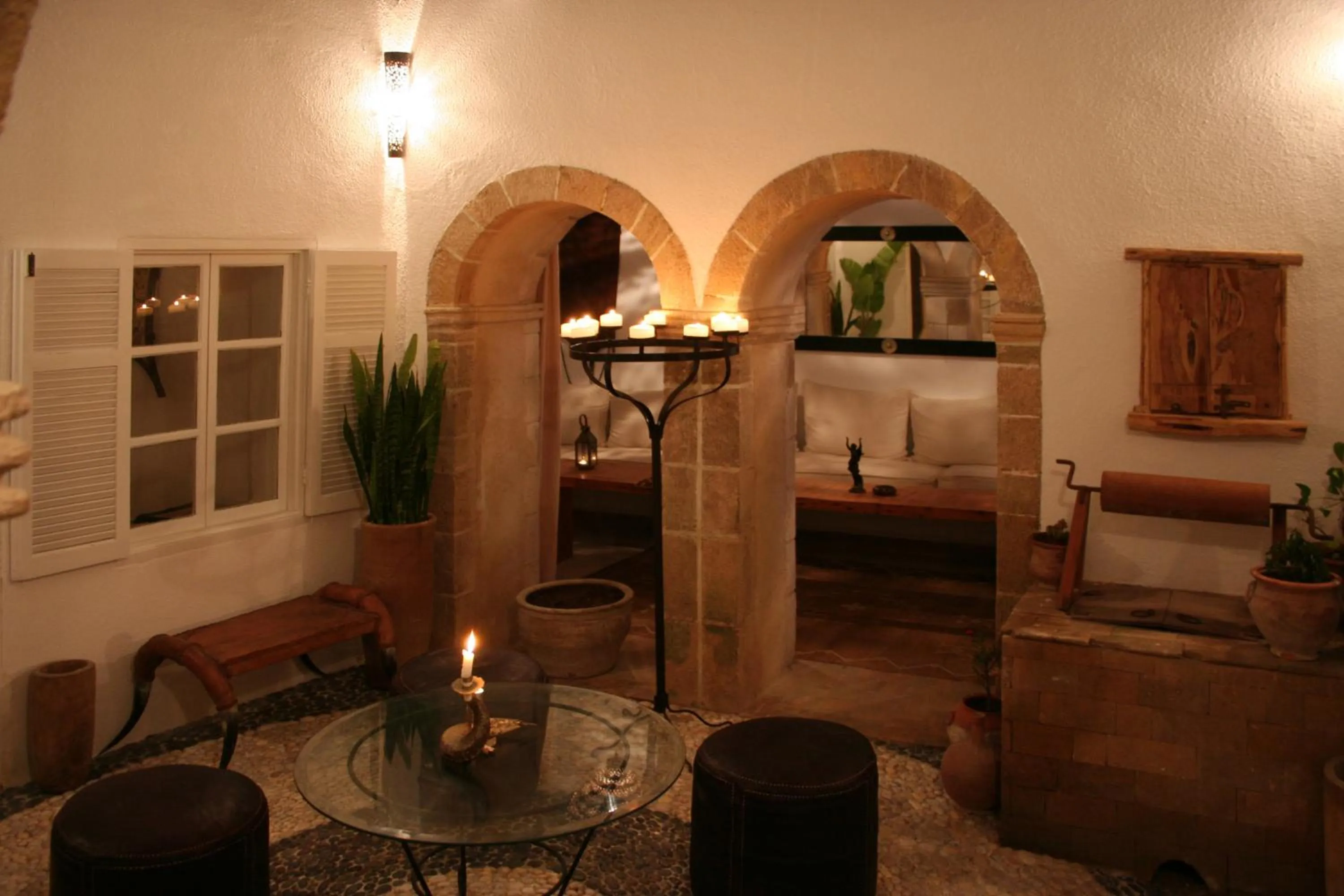 Communal lounge/ TV room in Riad Baladin