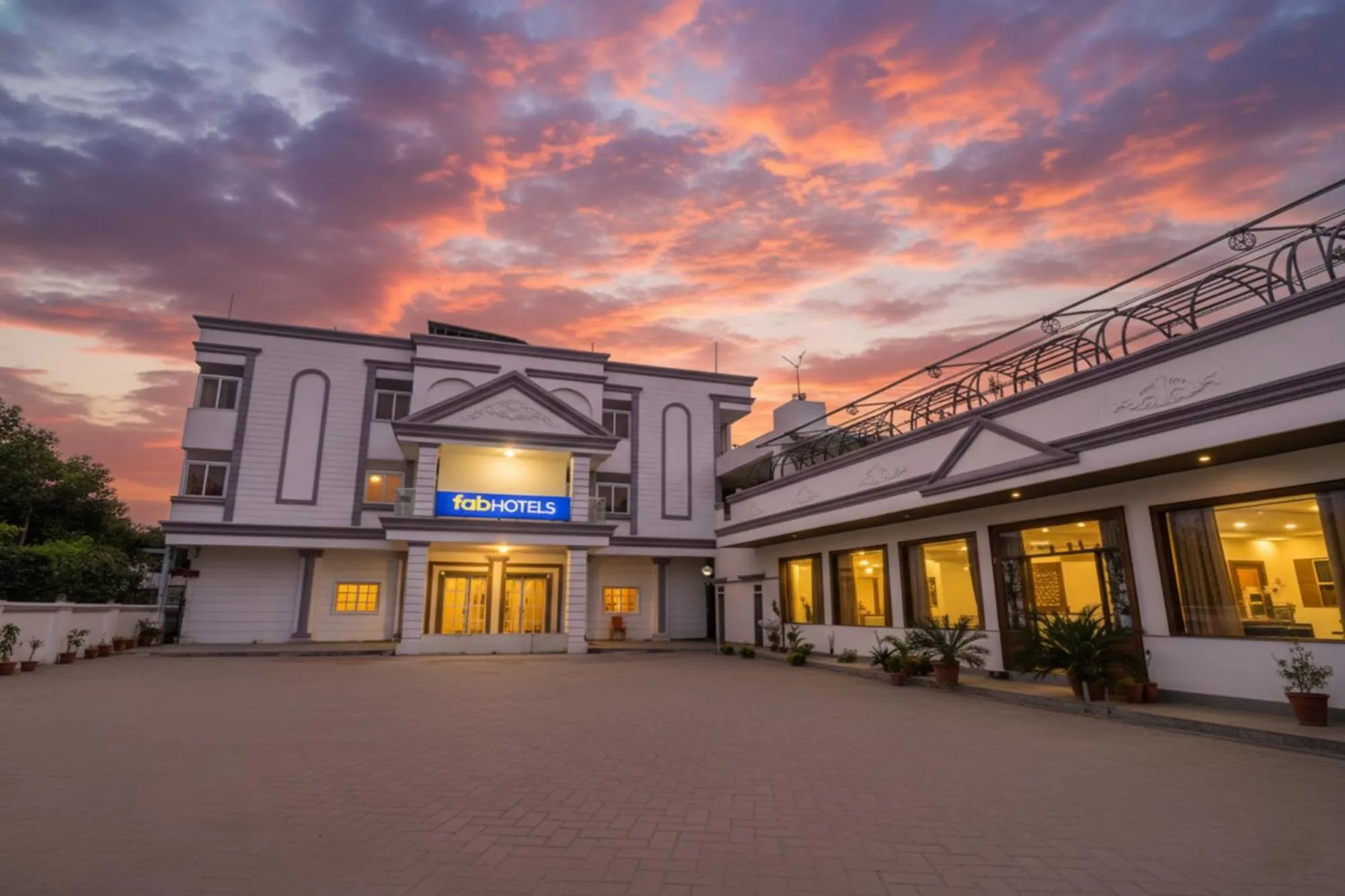 Property building in FabHotel Prime SM Resort