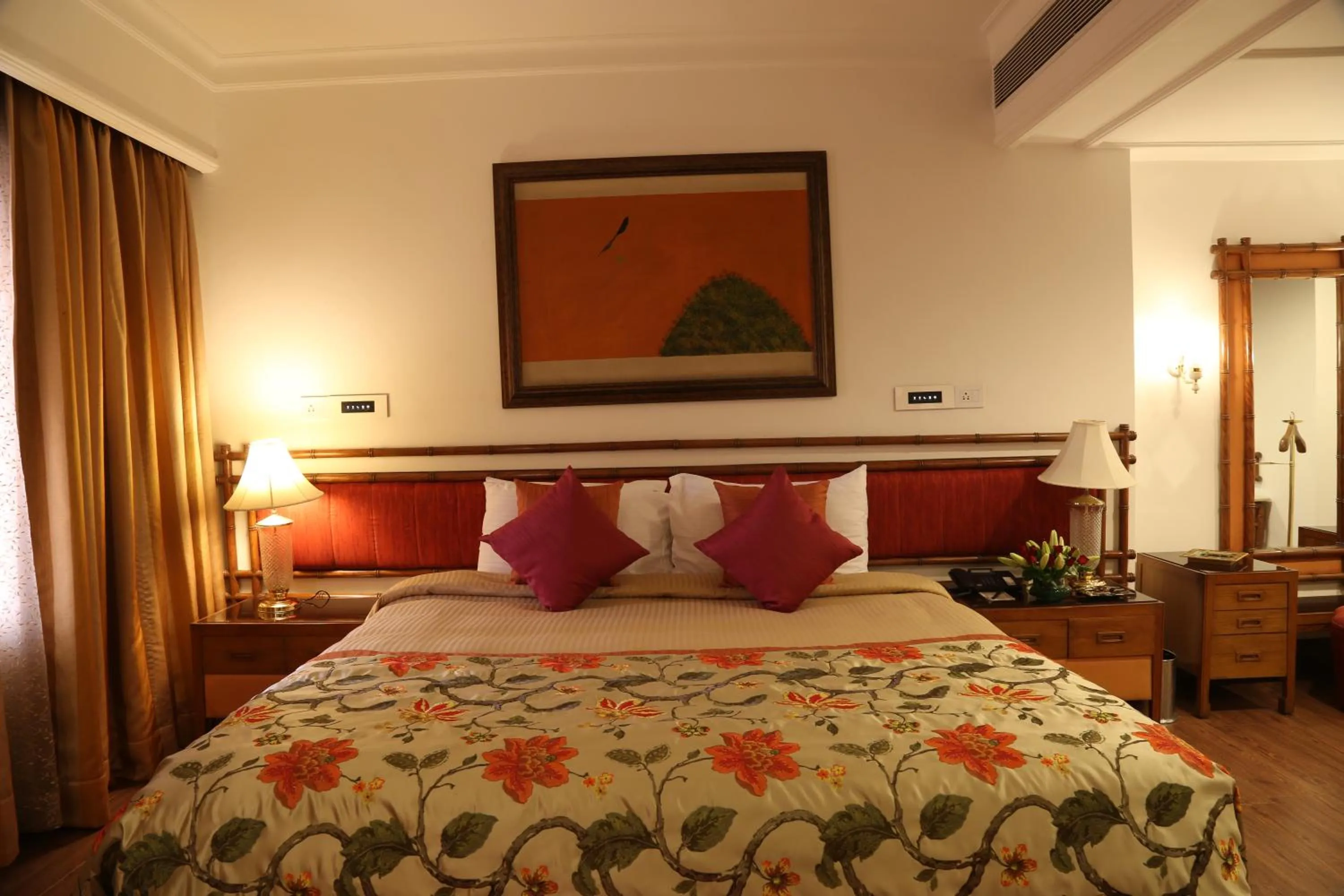 Bedroom, Bed in The Ashok, New Delhi