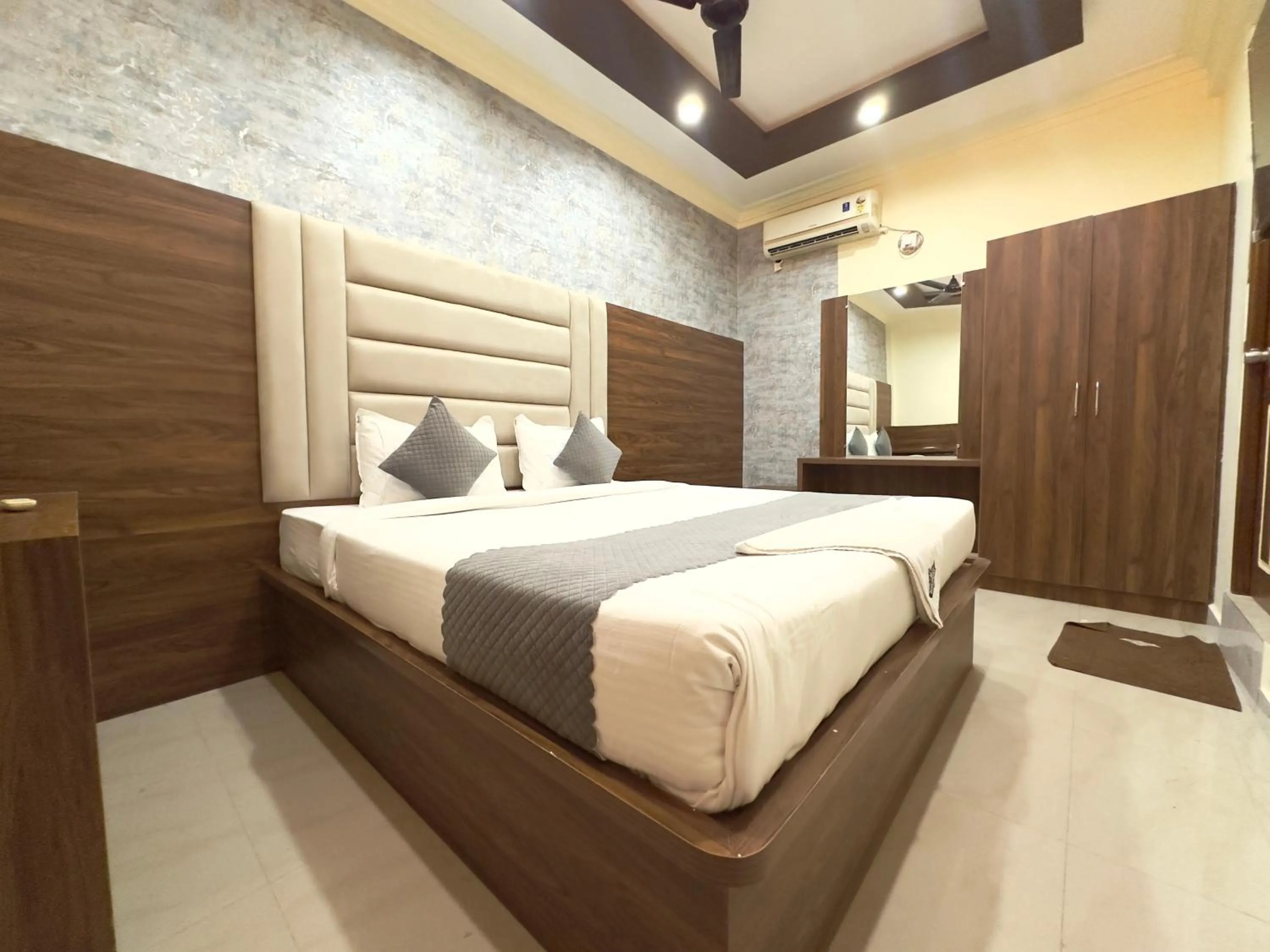 Bedroom, Bed in Hotel Boss Palace