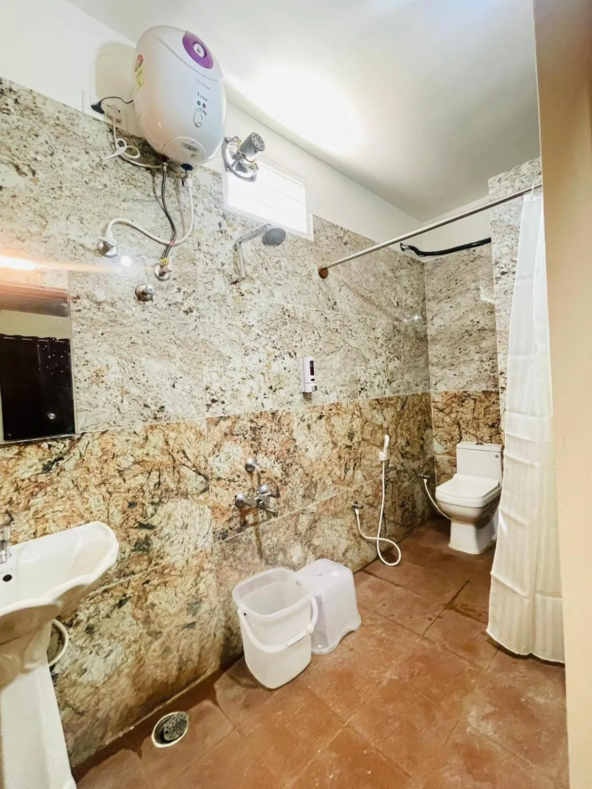 Toilet in Hotel Boss Palace