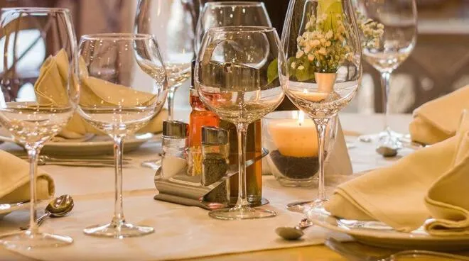 HOTEL HALF MOON RESTAURANT