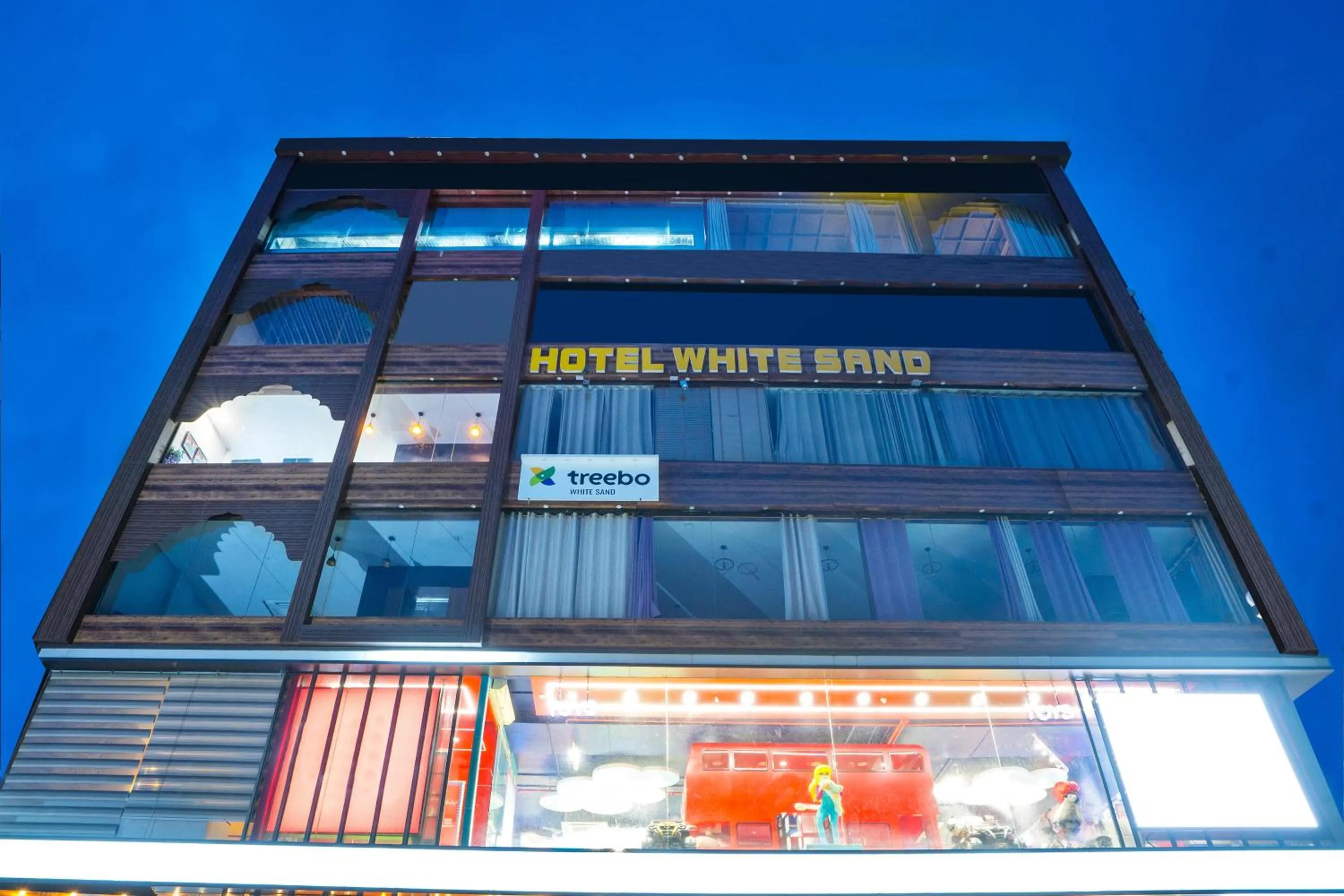 Property building in Treebo White Sand