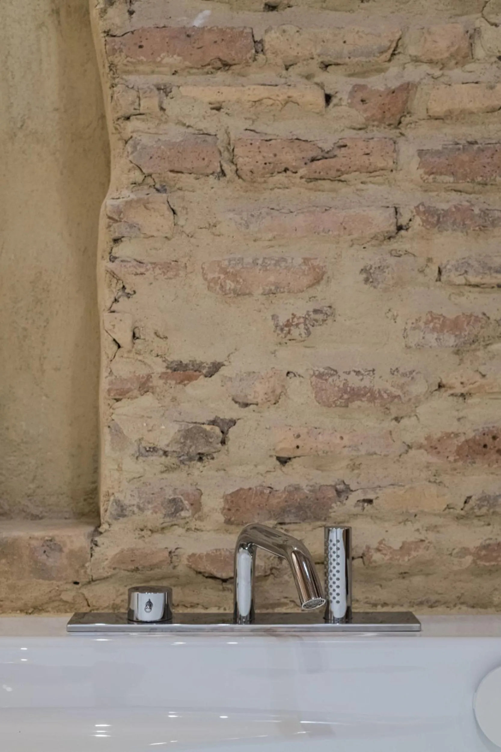 Decorative detail in 163 BOUTIQUE HOTEL