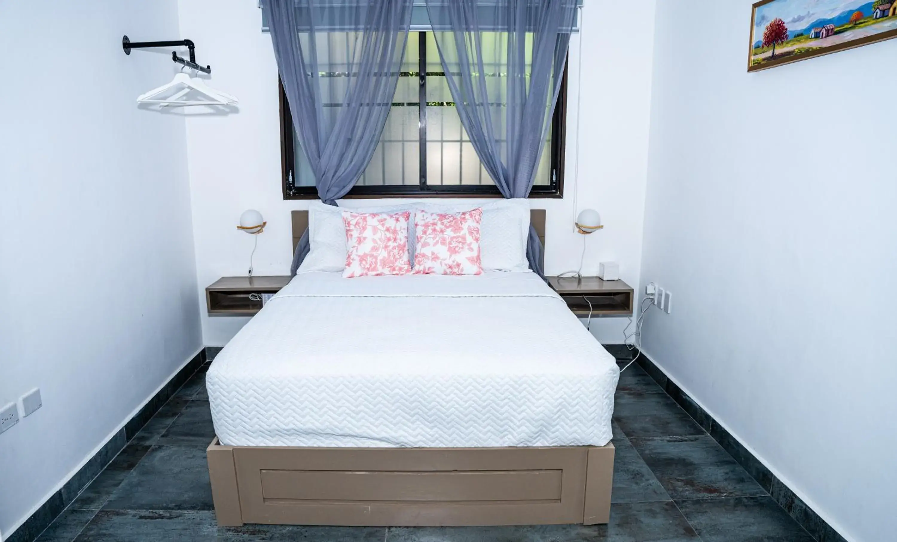 Standard Queen Room - single occupancy in Hotelito Bonito Eli & Edw Standard Queen Room - single occupancy in Hotelito Bonito Eli & Edw