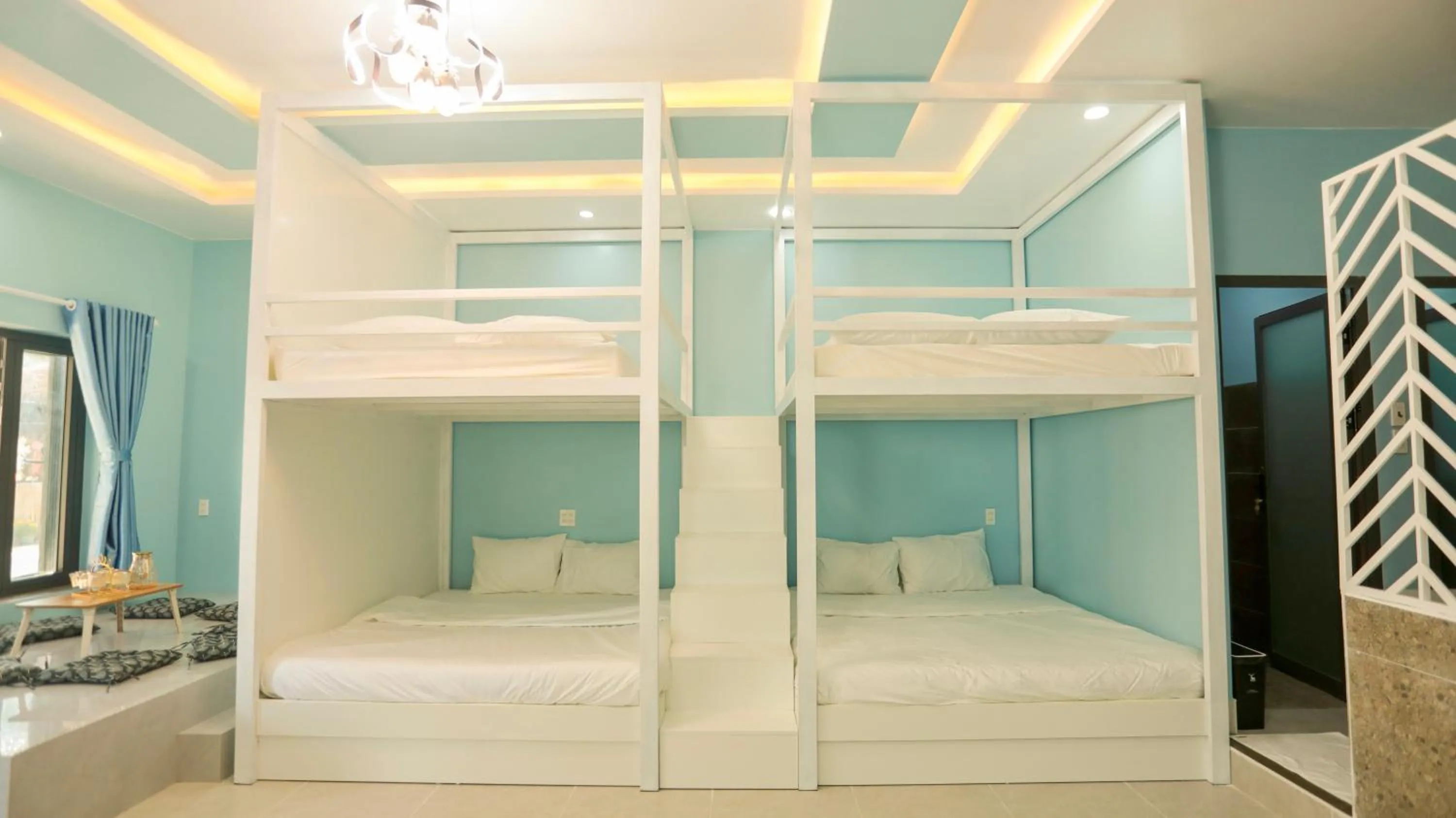 Bed in Kiwi's Homestay & Cafe