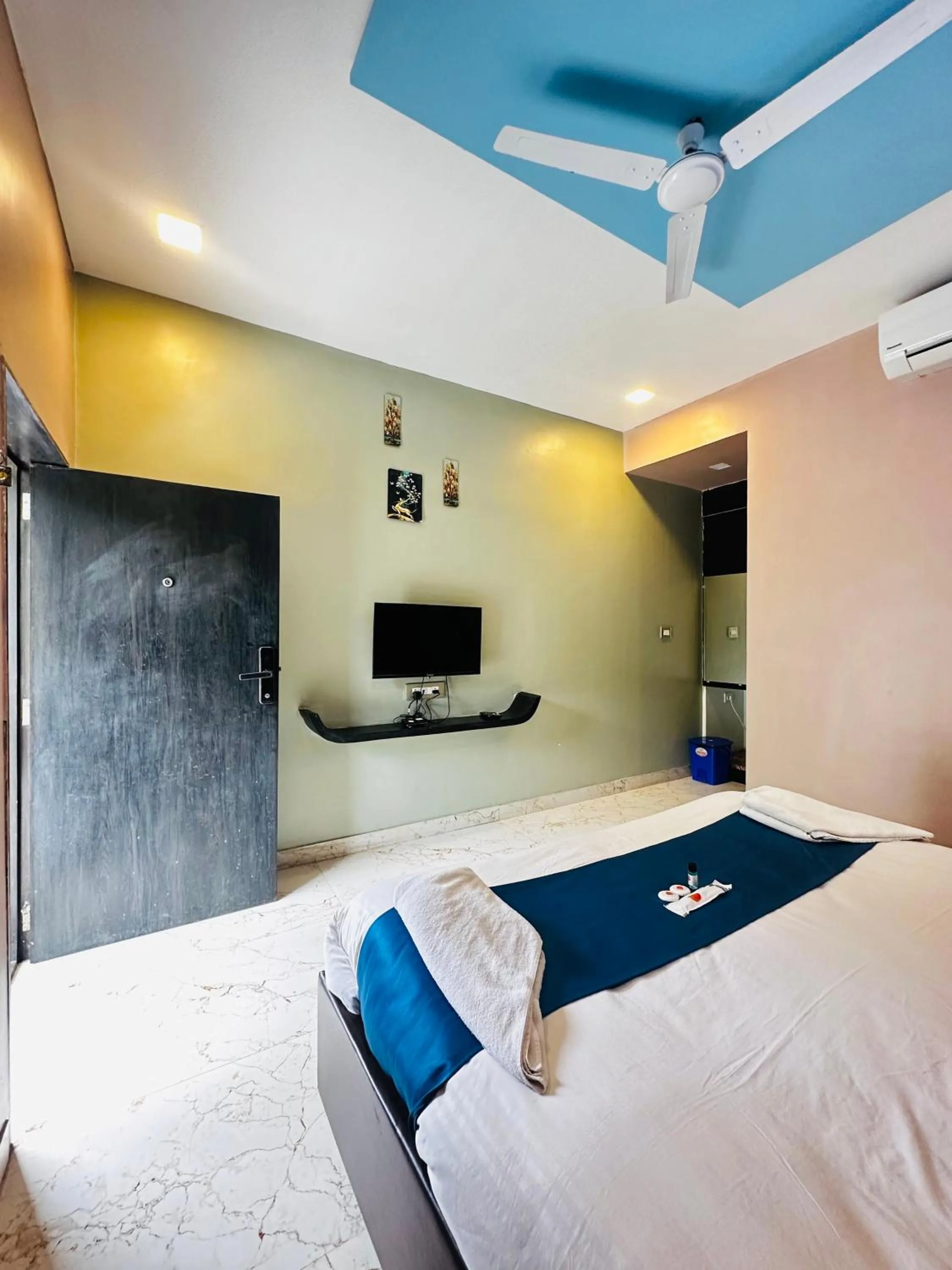 Bed in Golden Pearl Resort By Gemstone Hospitality