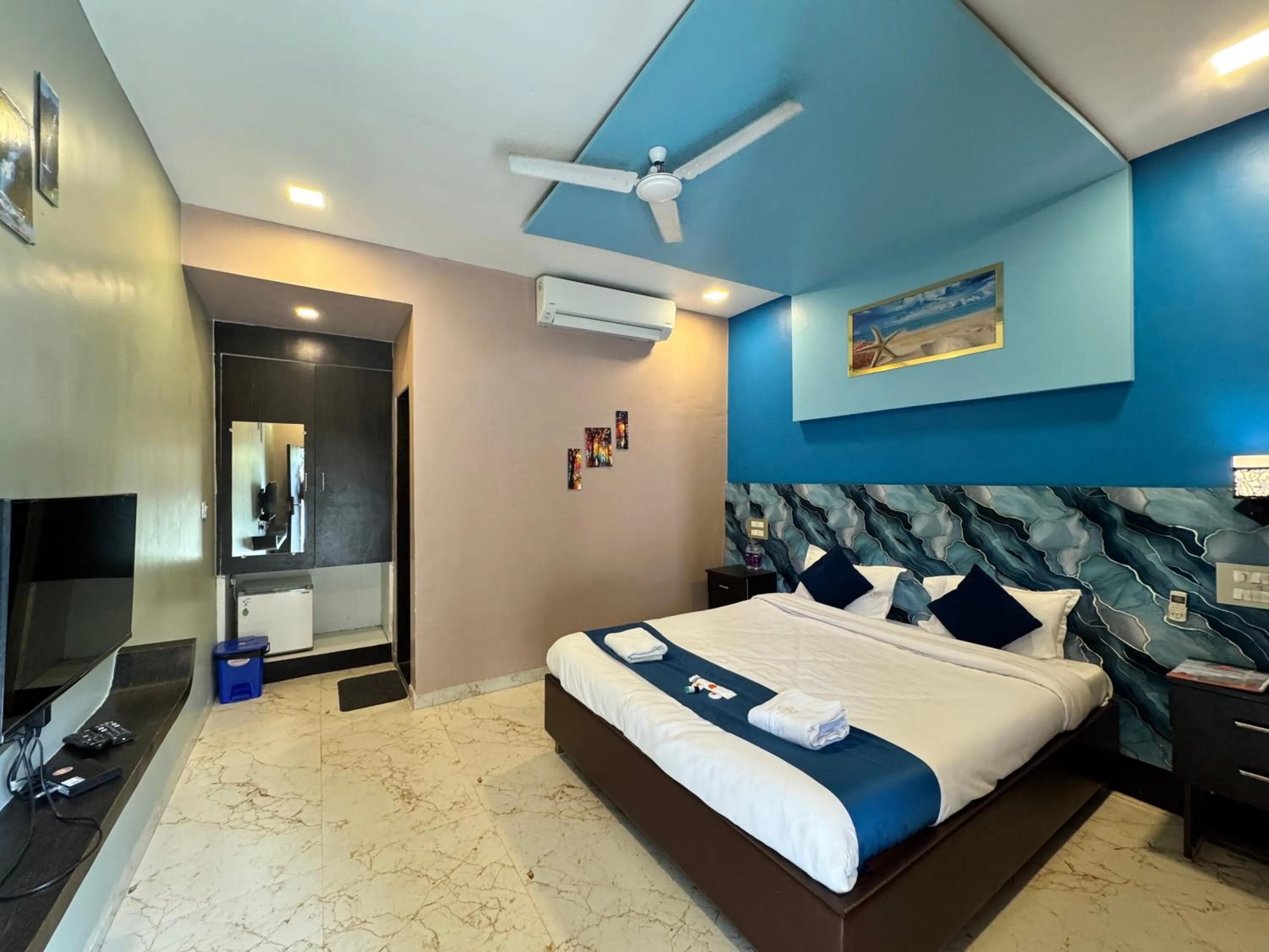 Bed in Golden Pearl Resort By Gemstone Hospitality