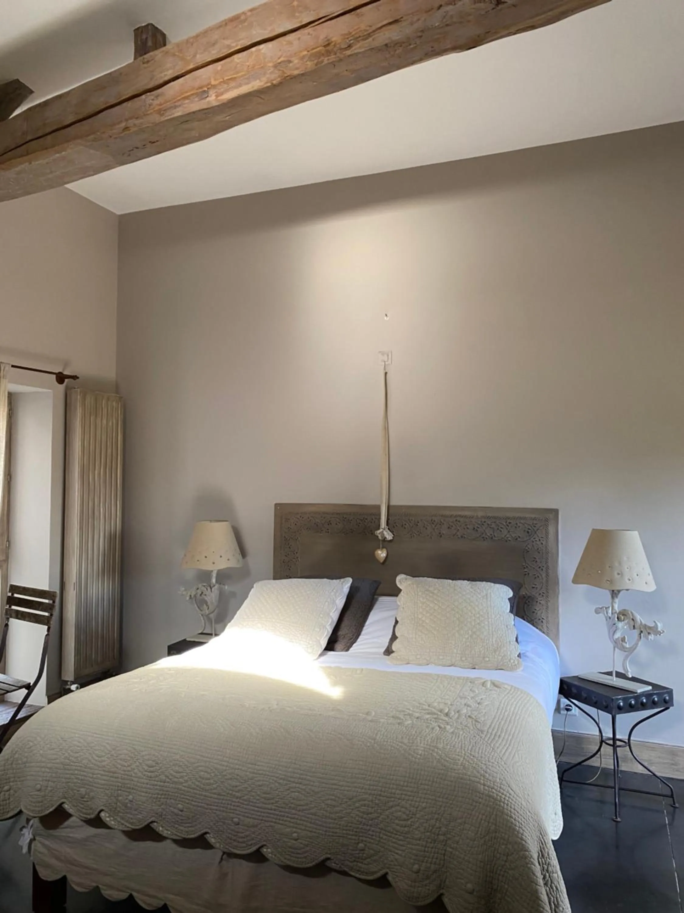 Bedroom, Bed in Les Jardins de la Tour