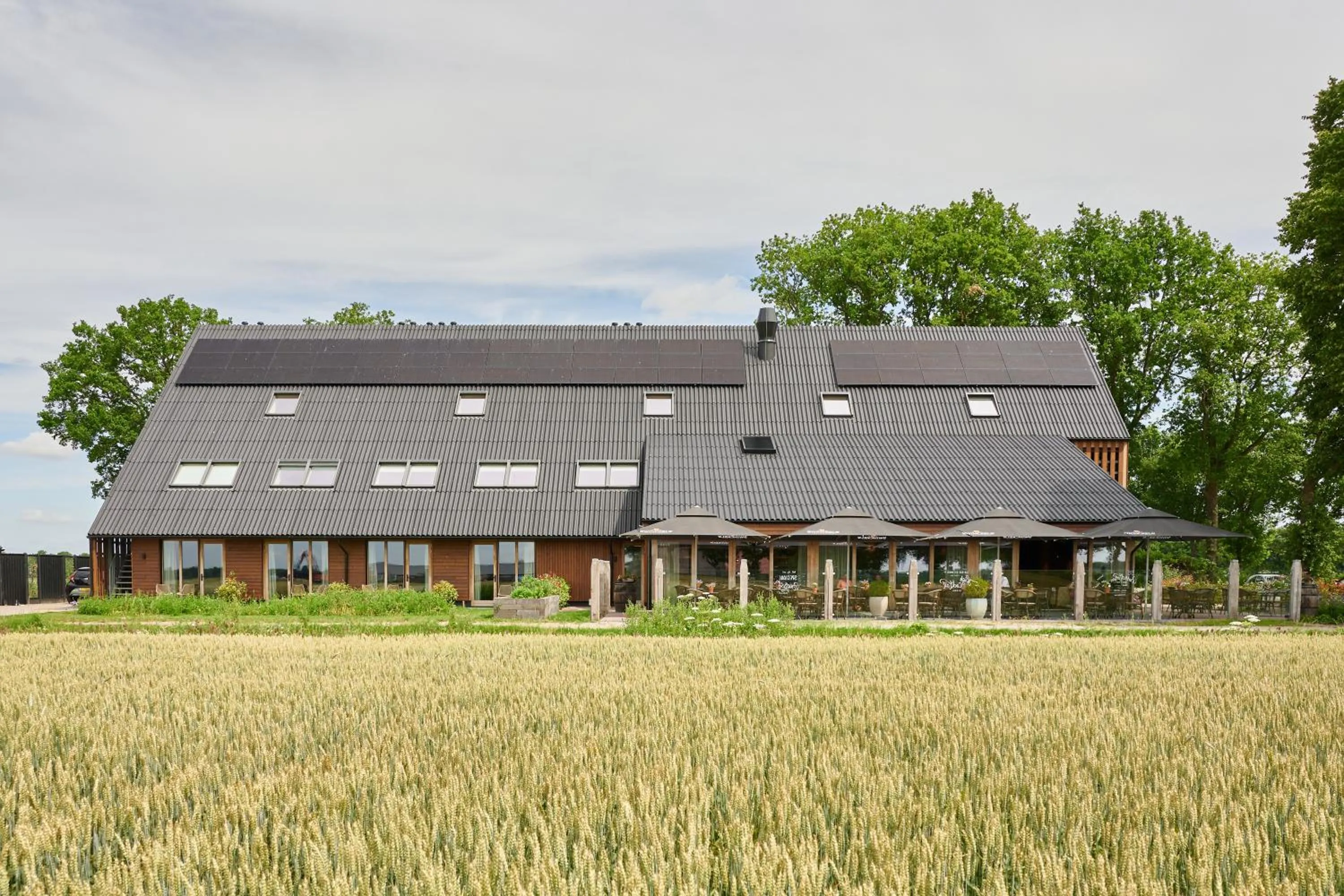 Property building in Boutique Hotel het Witte Veen