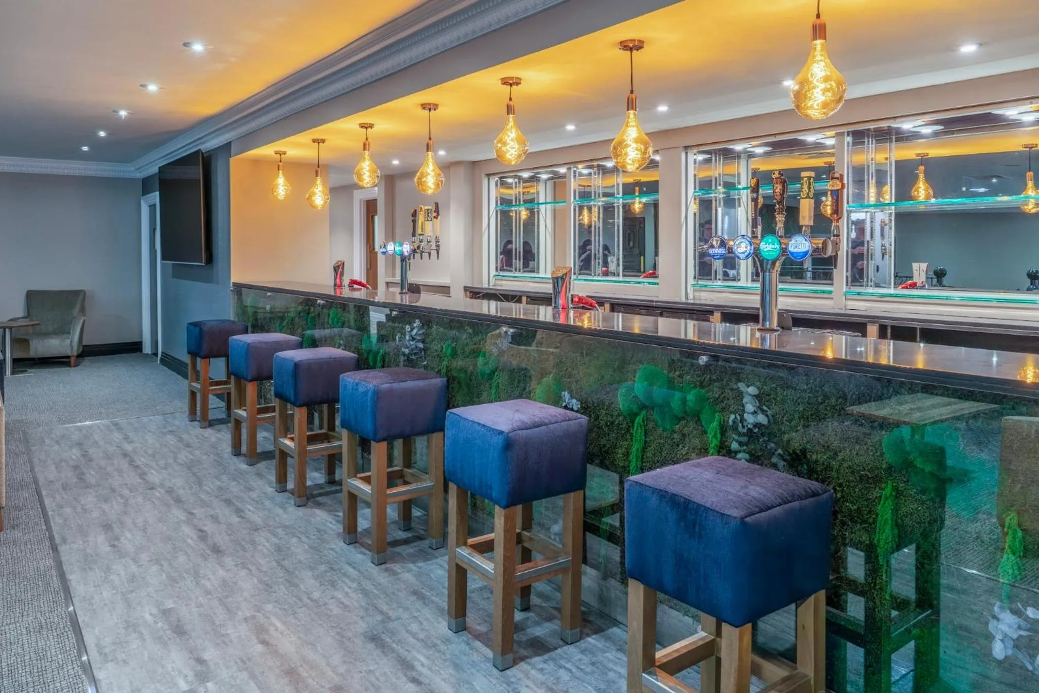 Lounge or bar in Daresbury Park Hotel