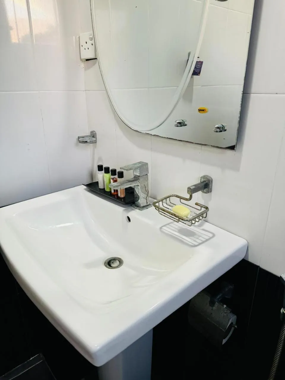 Bathroom in CITYSCAPE YALA BY 999 HOTEL & RESTAURANT