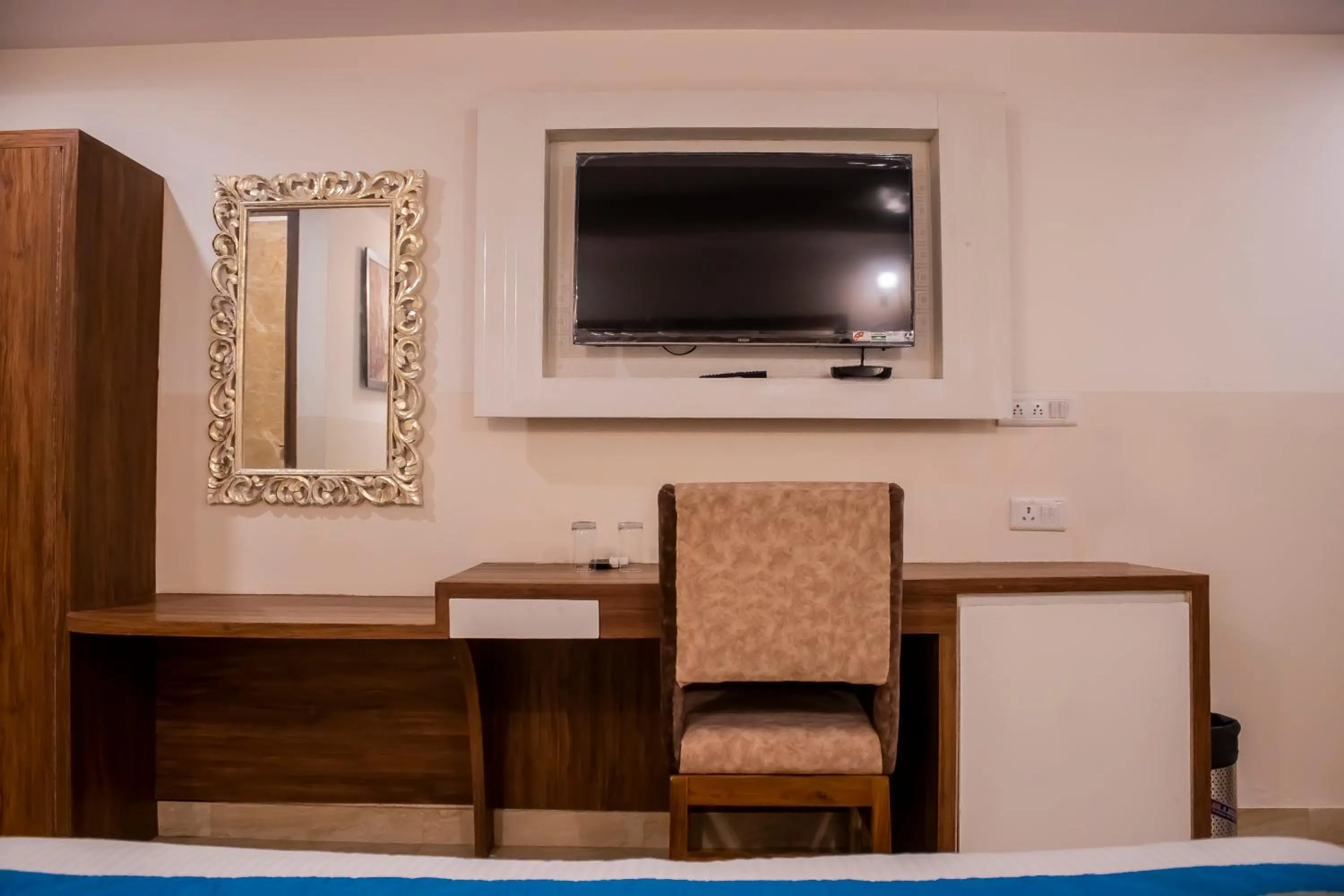 TV and multimedia, TV/Entertainment Center in Hotel Airport City Near Delhi International Airport