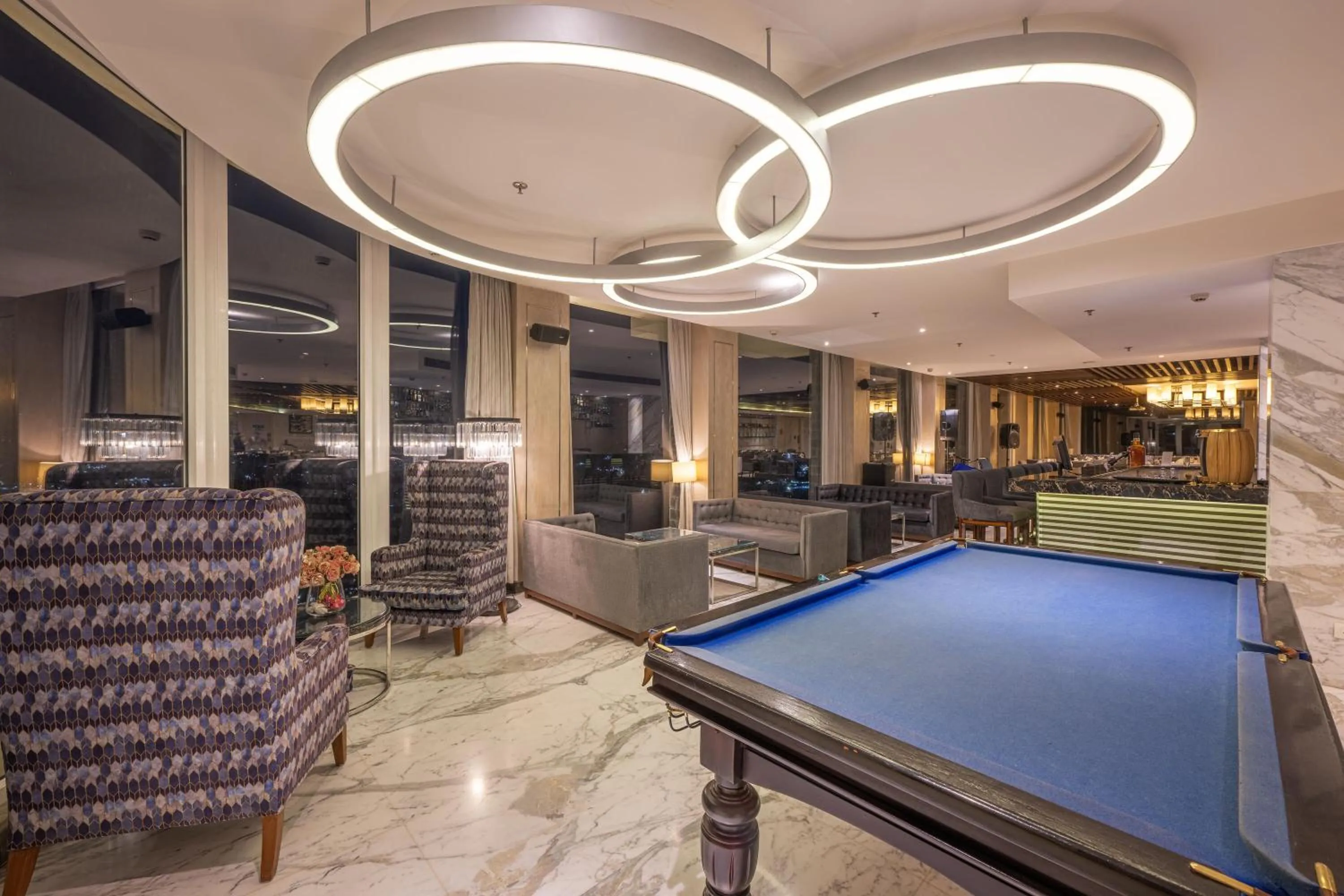 Seating area in Echor Shimla Hotel - The Zion