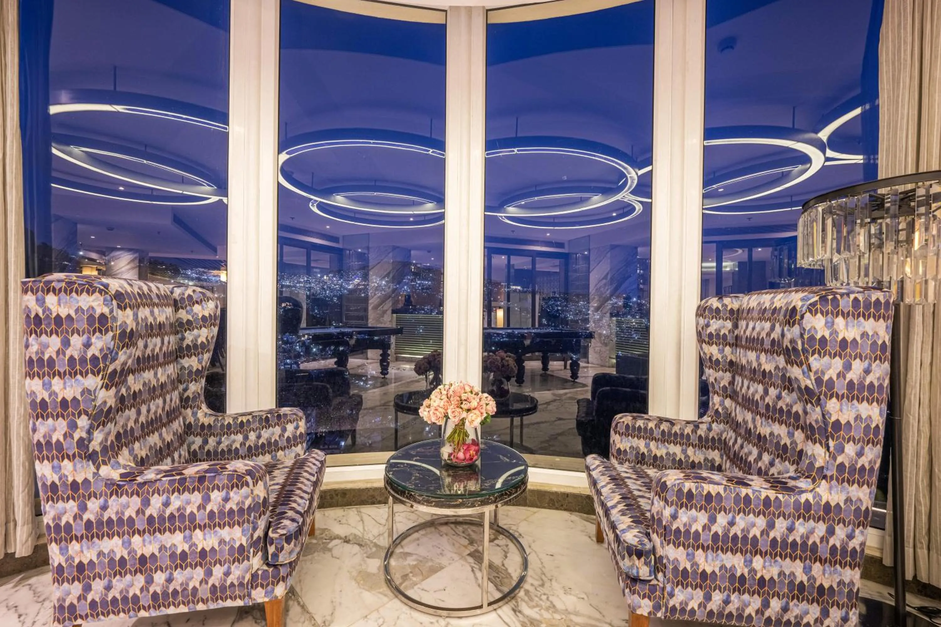 Seating area in Echor Shimla Hotel - The Zion