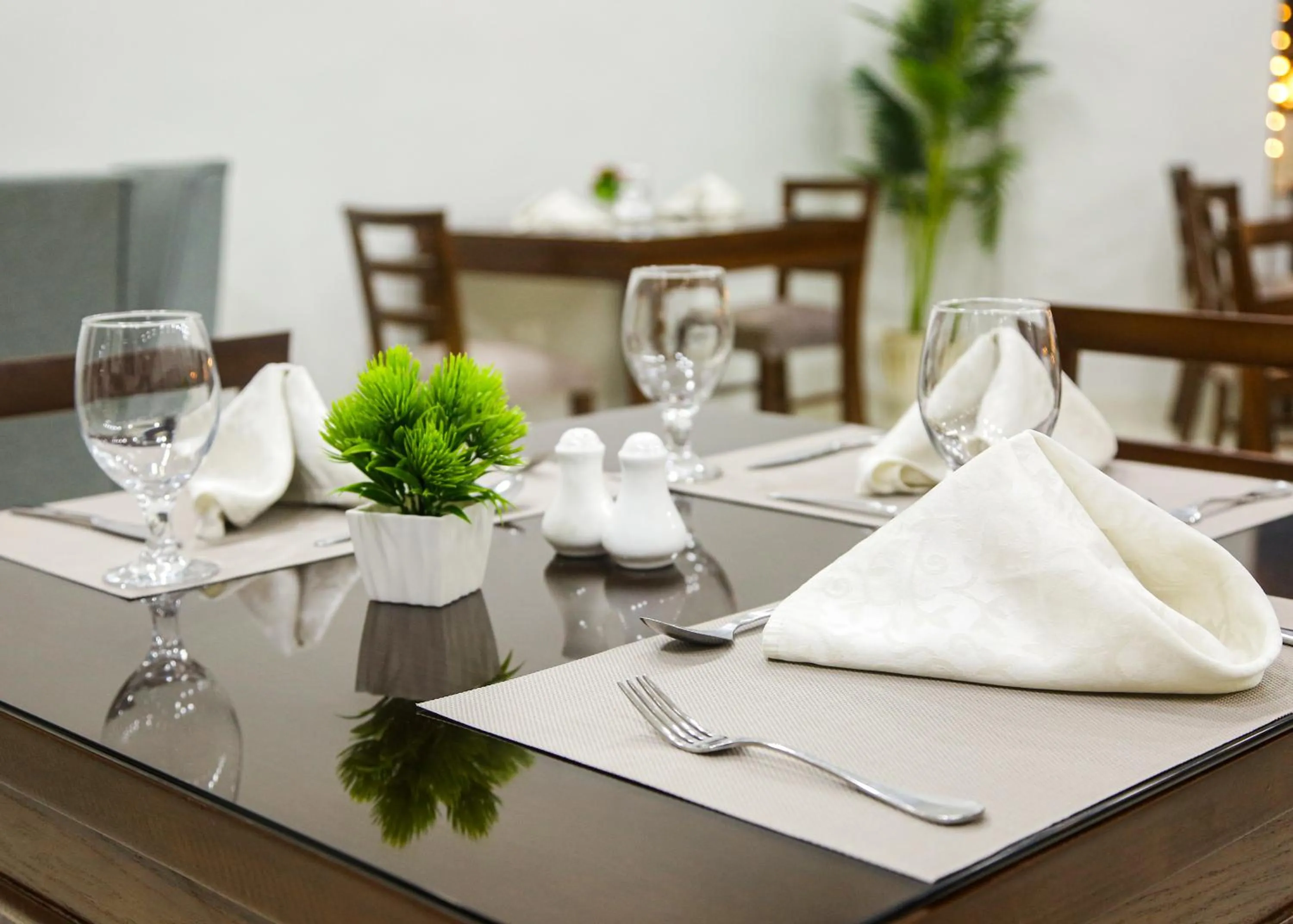 Restaurant/places to eat in Seraj Amman Hotel
