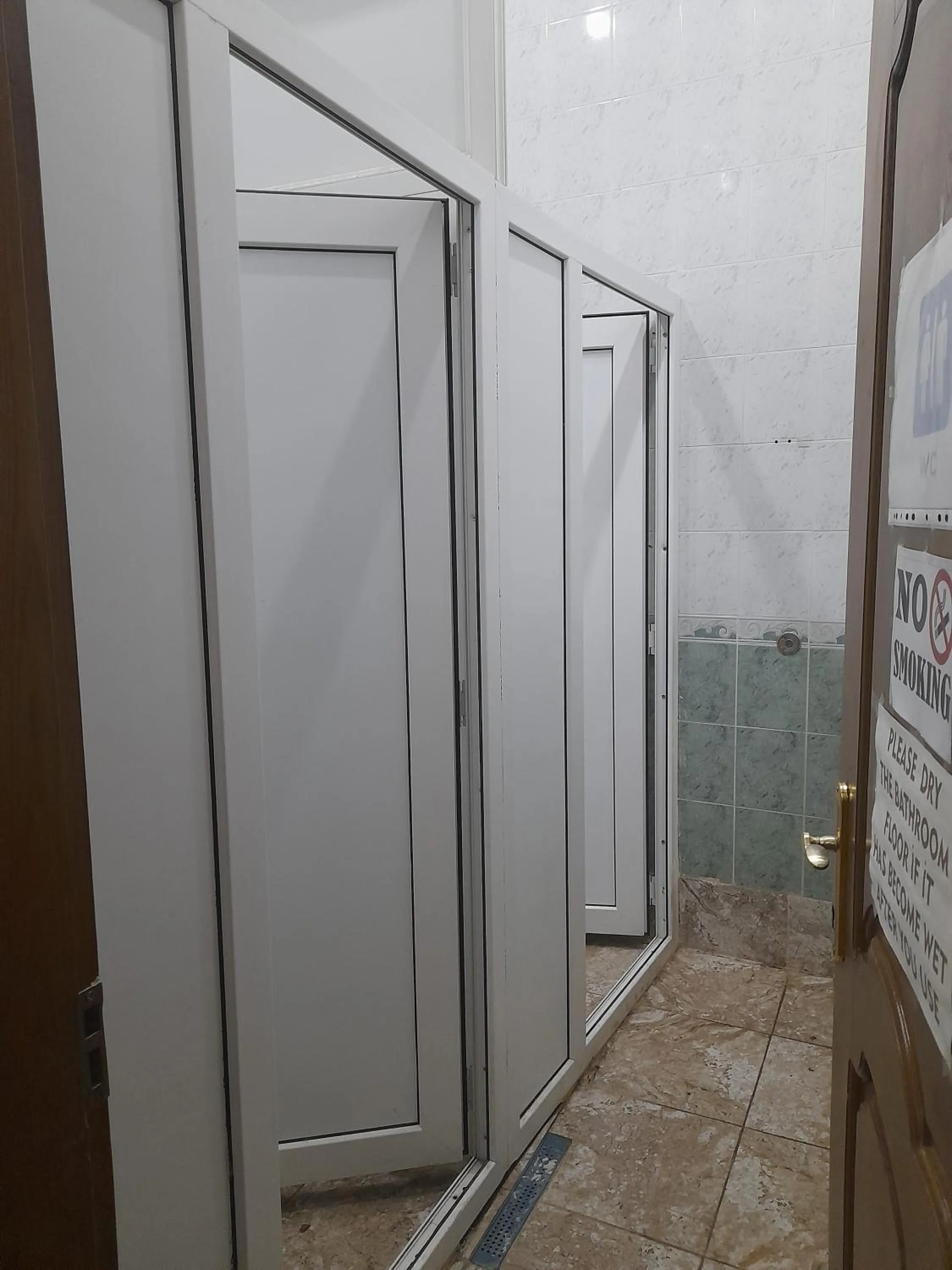 Shower in White City Hostel