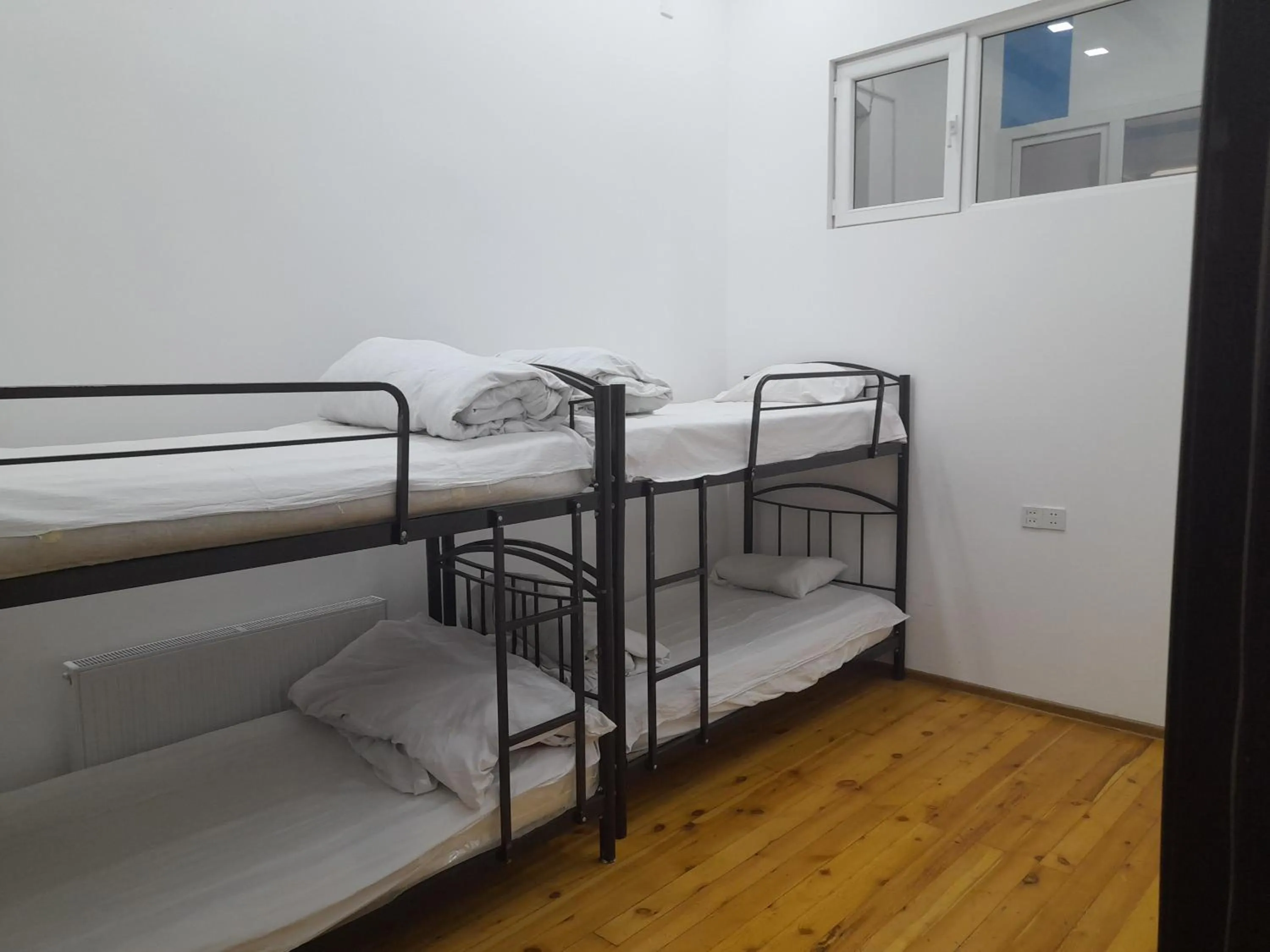 Bedroom, Bed in White City Hostel