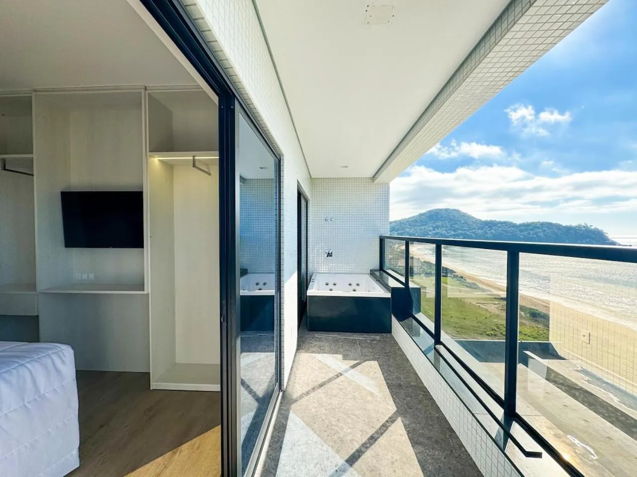 Day, Bed in Blue Sea Hotel