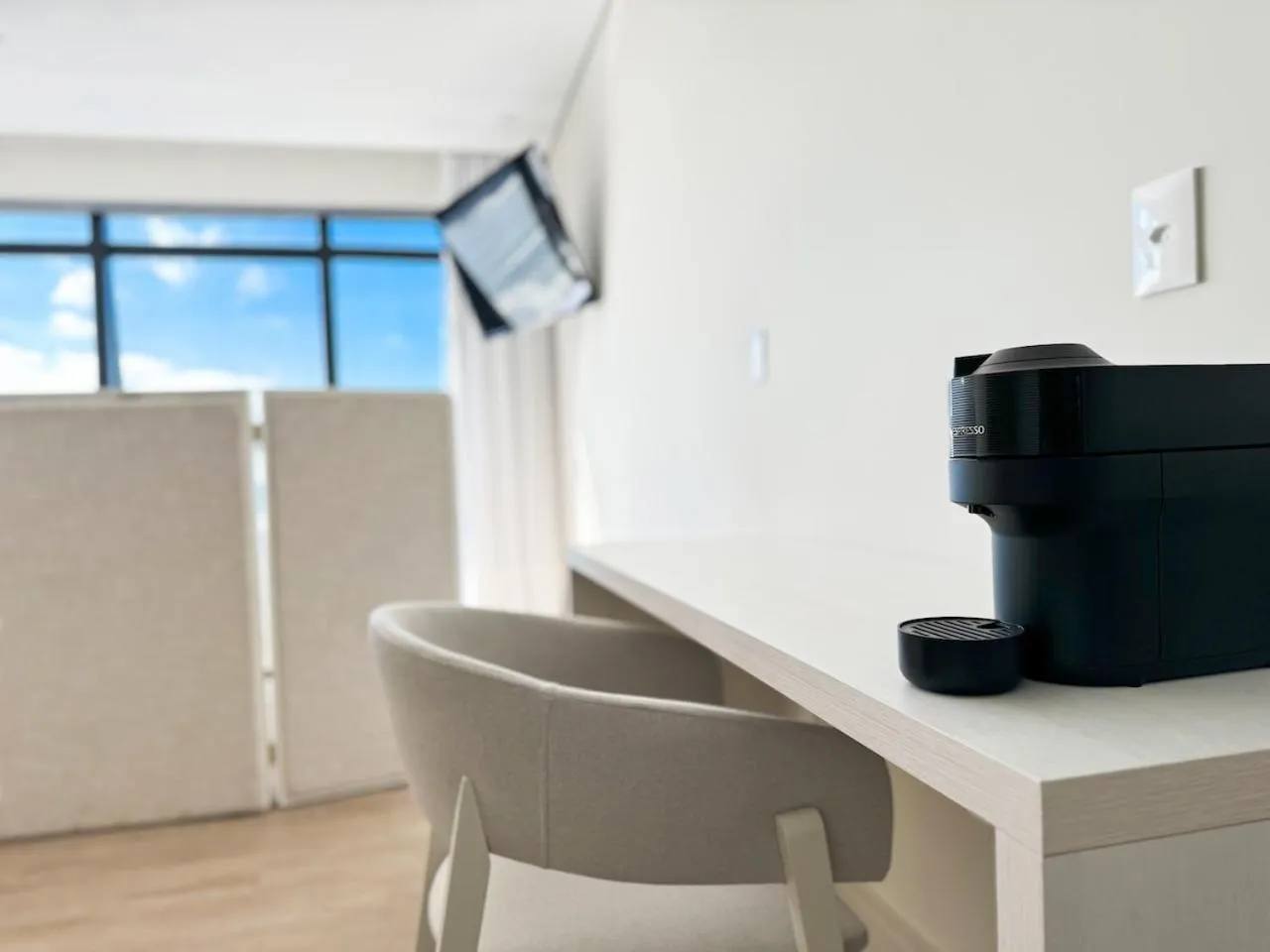 Coffee/tea facilities in Blue Sea Hotel