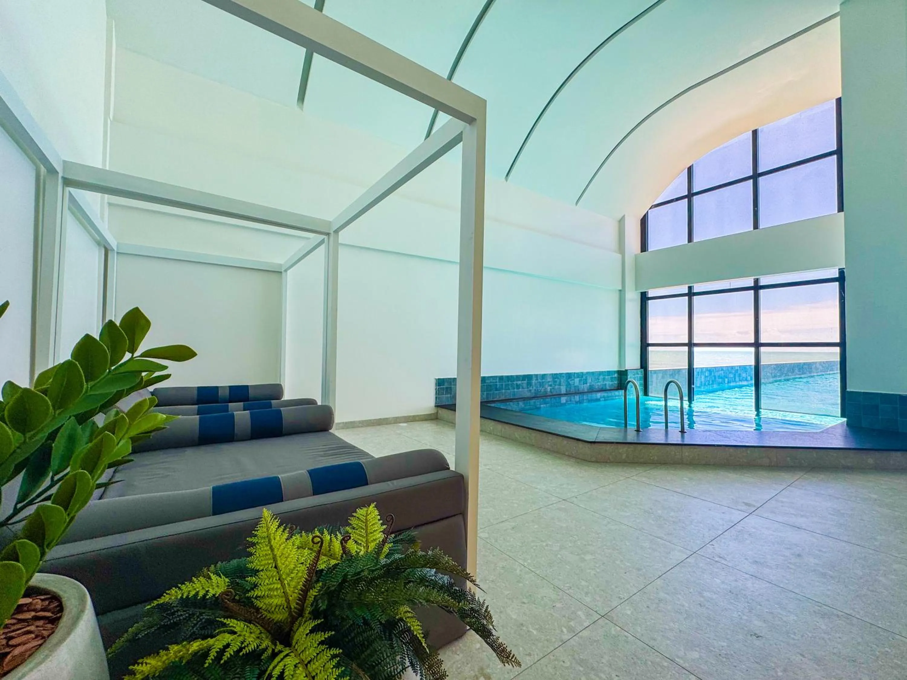 Swimming pool in Blue Sea Hotel