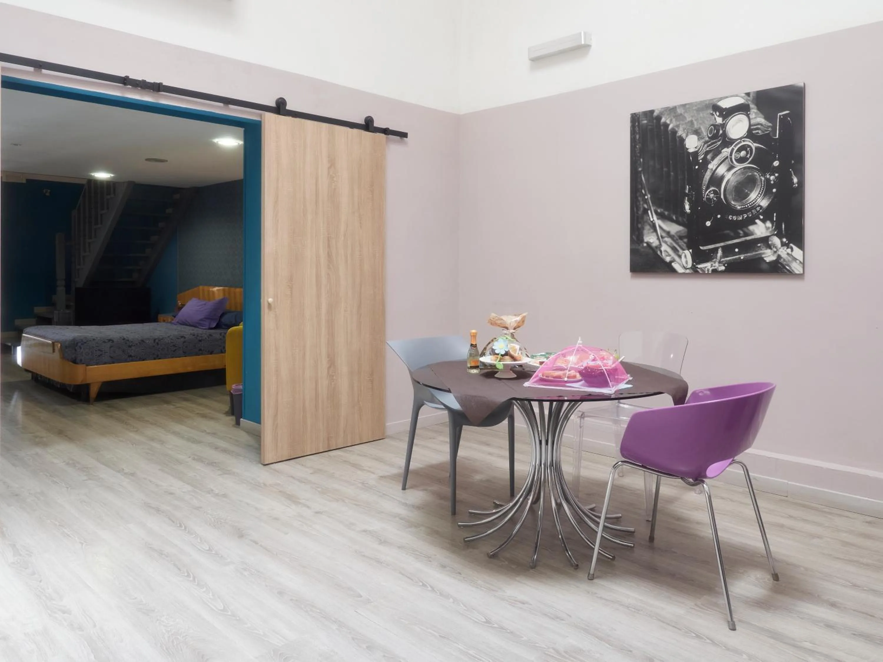 Photo of the whole room in Home & more Brigida