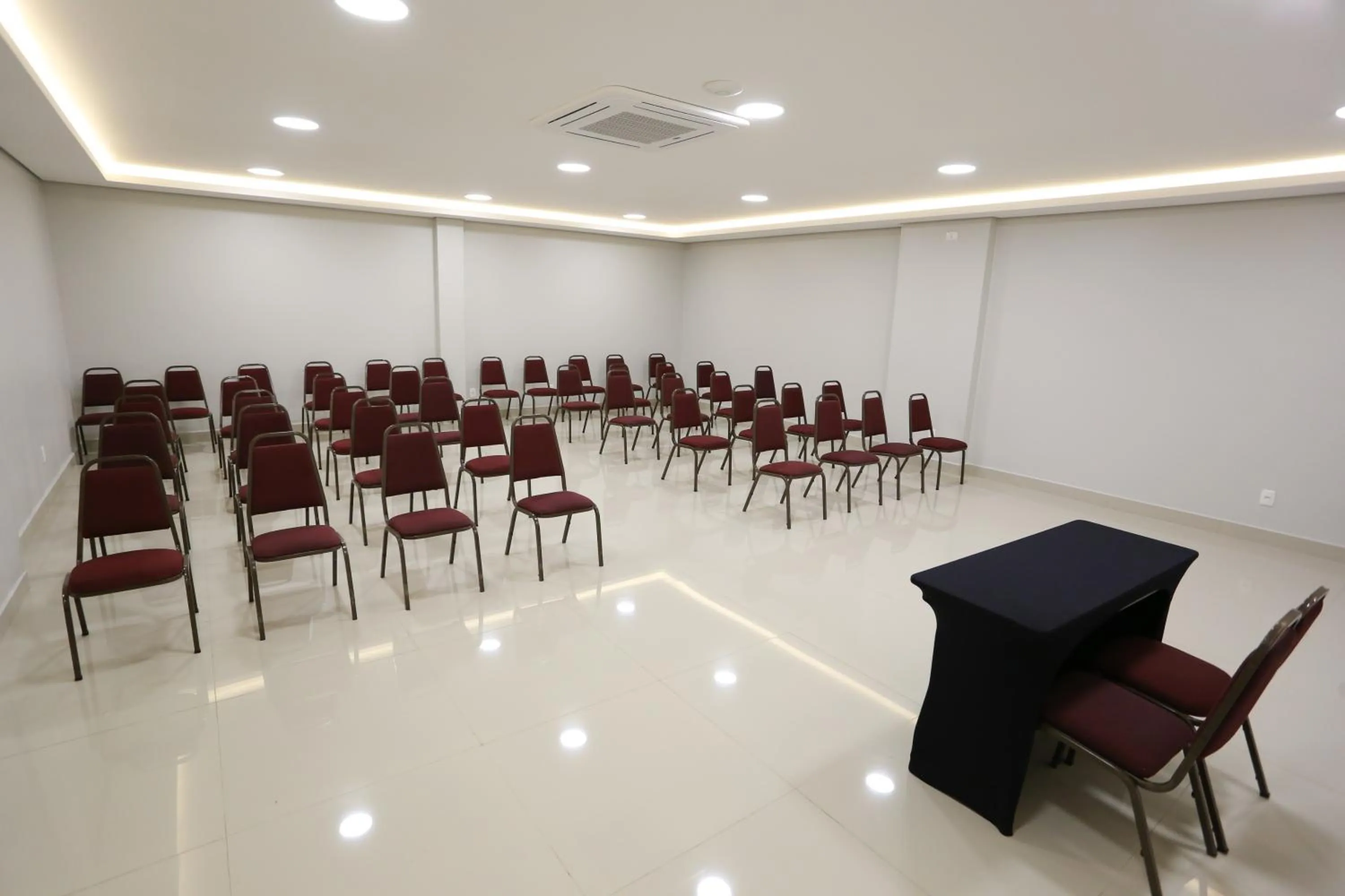 Business facilities in Hotel Caiuá Express Umuarama