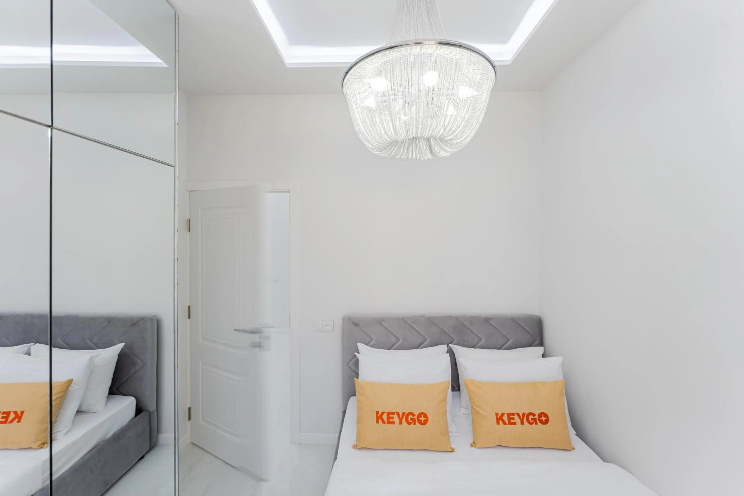 Bedroom, Bed in Apartment KeyGo #0061 is the key to the center of Yerevan