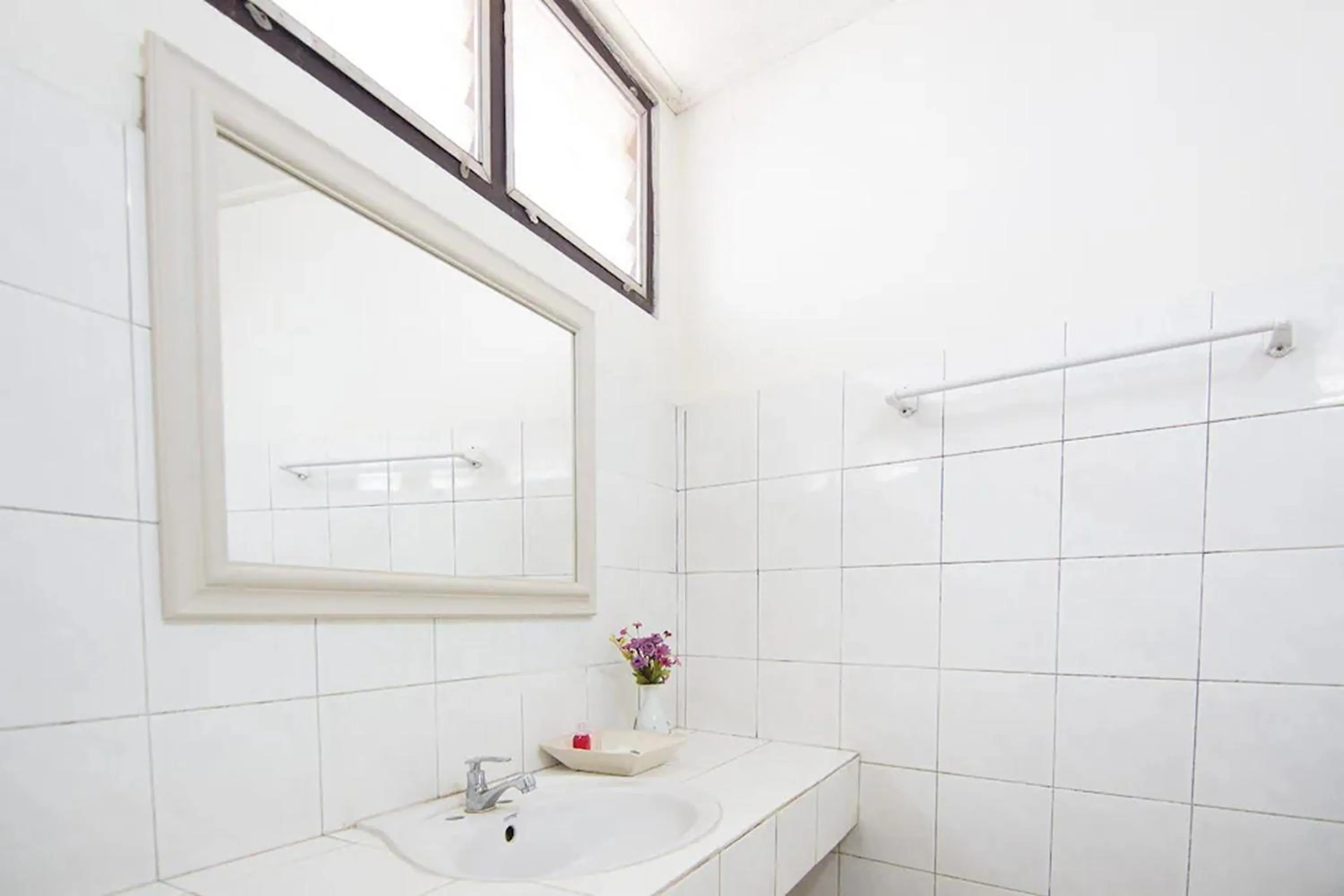 Bathroom in Khelang Nakorn Hotel