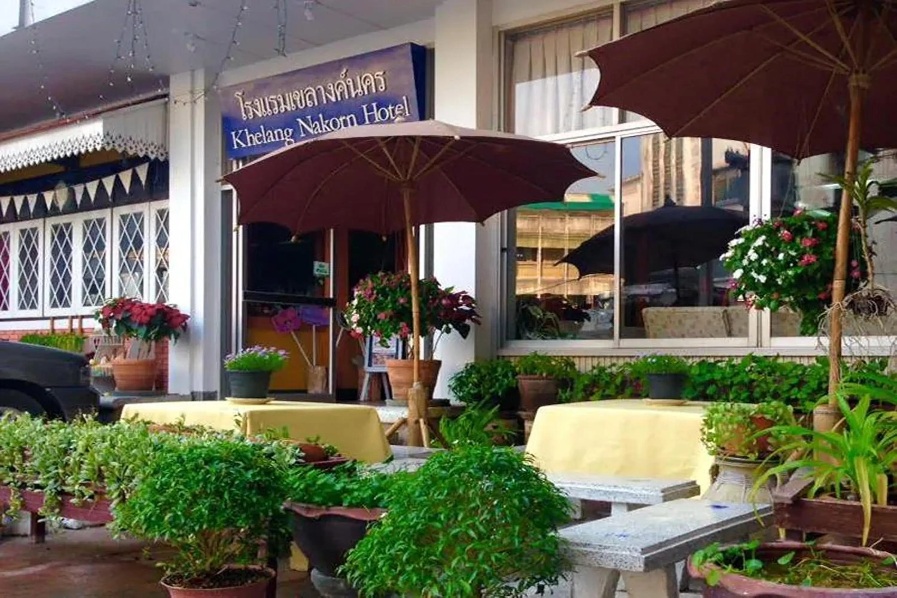 Property building in Khelang Nakorn Hotel