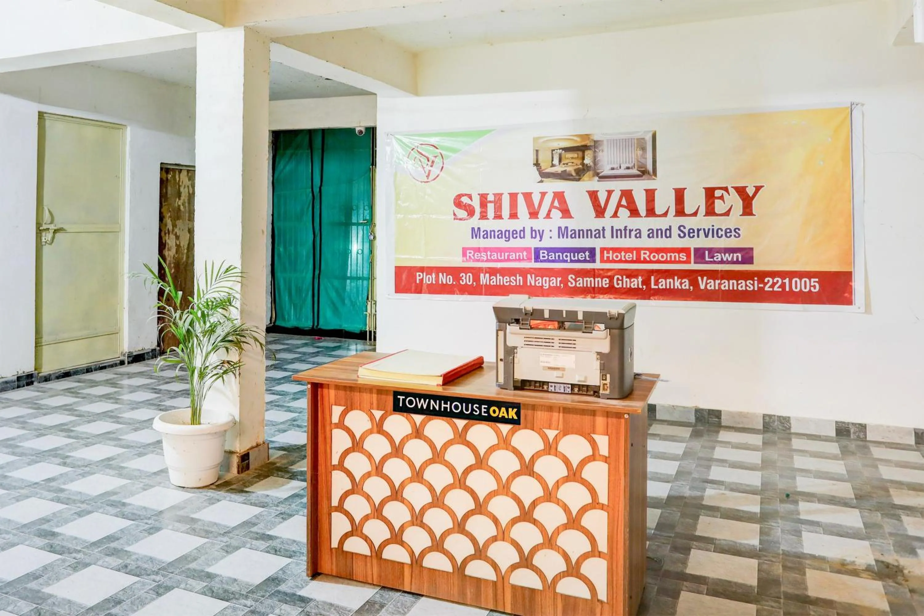Lobby or reception in Super Hotel O SHIVA VALLEY HOTEL