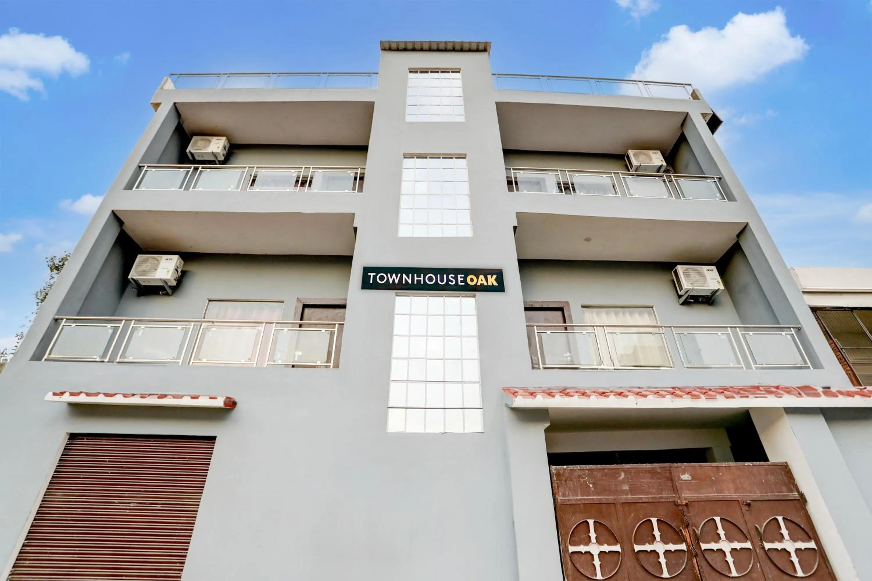 Facade/entrance in Super Hotel O SHIVA VALLEY HOTEL