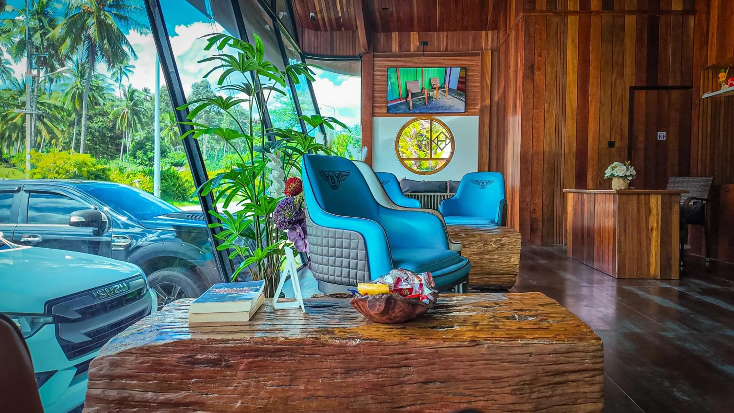 Lobby or reception in Hotel Villa AoKhanom Beachfront