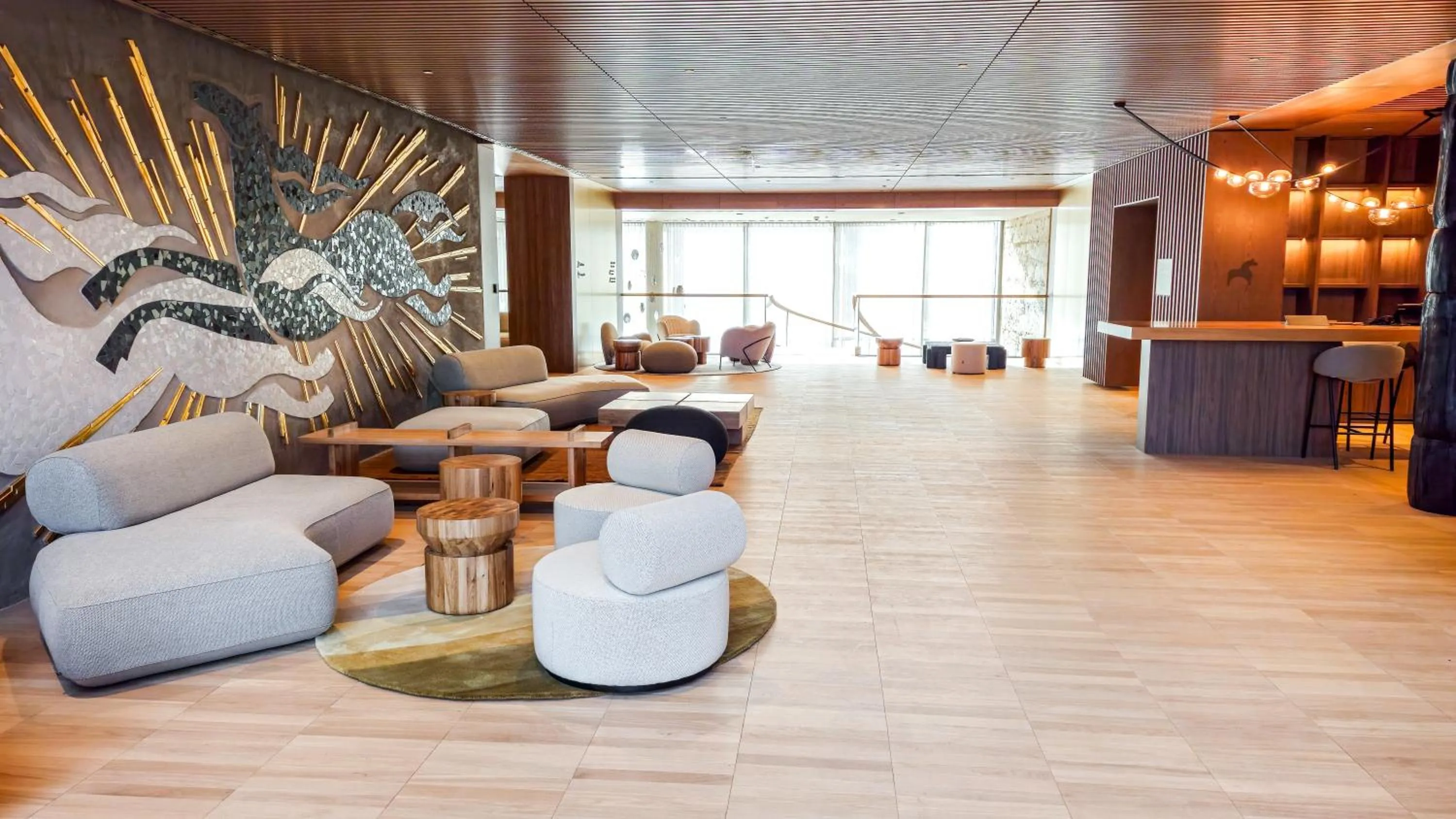 Lobby or reception in Hotel GLAR Conference & SPA