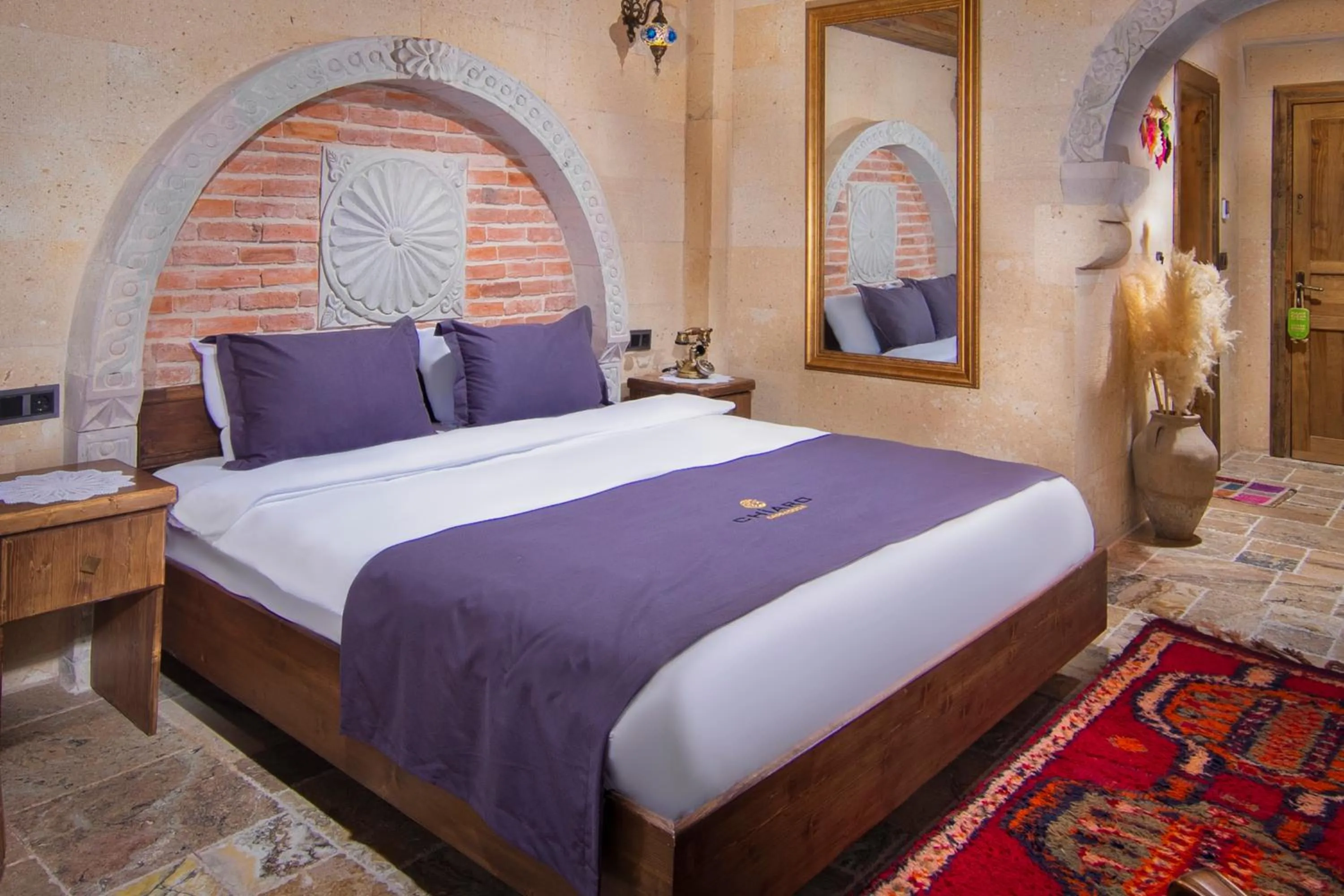 Bed in Cappadocia Chiaro