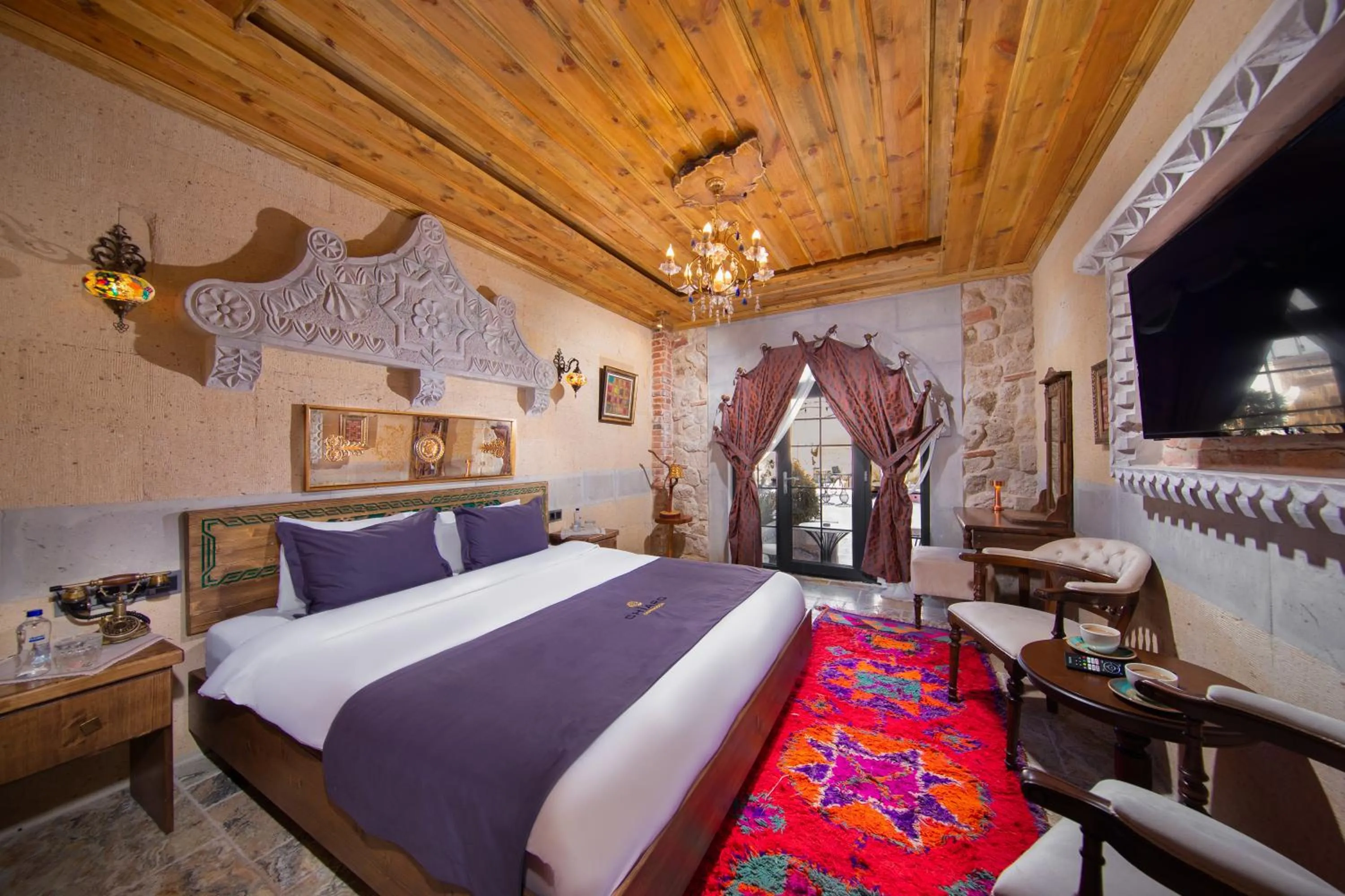 Bed in Cappadocia Chiaro